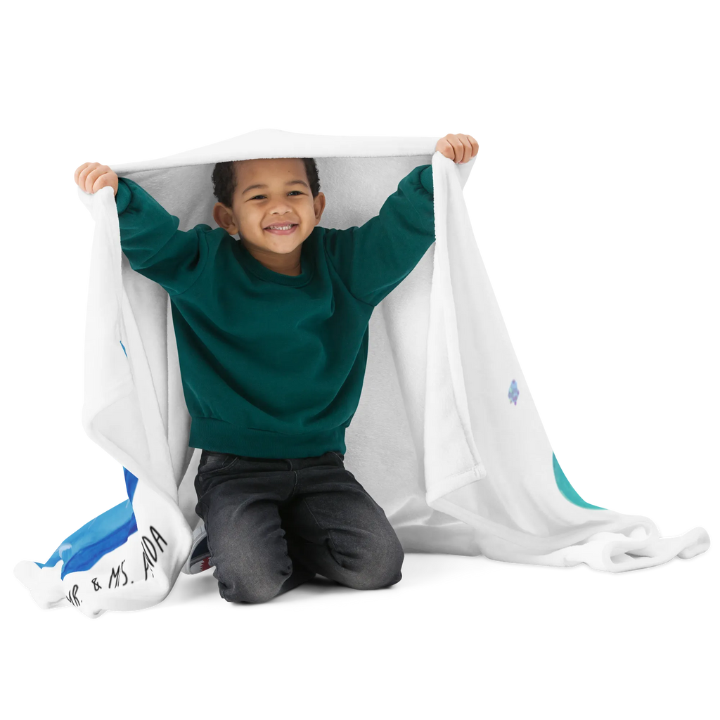 Blanket Moth foam bath Sofadecke, Tagesdecke, Wolldecke, Decke, Wohndecke, Tiermotive, Gute Laune, lustige Sprüche, Tiere, Baden, Bad, Tasse, verträumt, Badezimmerdeko, Zeitmanagement, Träumen, WC, Nachtfalter, Ziele, Schaumbad, Badezimmer