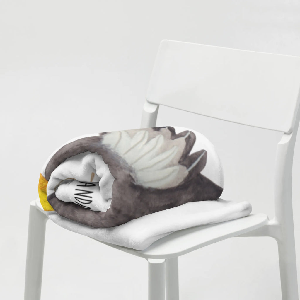 Kuscheldecke Rabe Sombrero Wohndecke, Sofadecke, Decke, Wolldecke, Tagesdecke, Tiermotive, Gute Laune, lustige Sprüche, Tiere, Glück Spruch, Rabe, Vogel, Elster, Motivation, fröhlich sein, Spruch positiv, Vögel, froh, glücklich sein