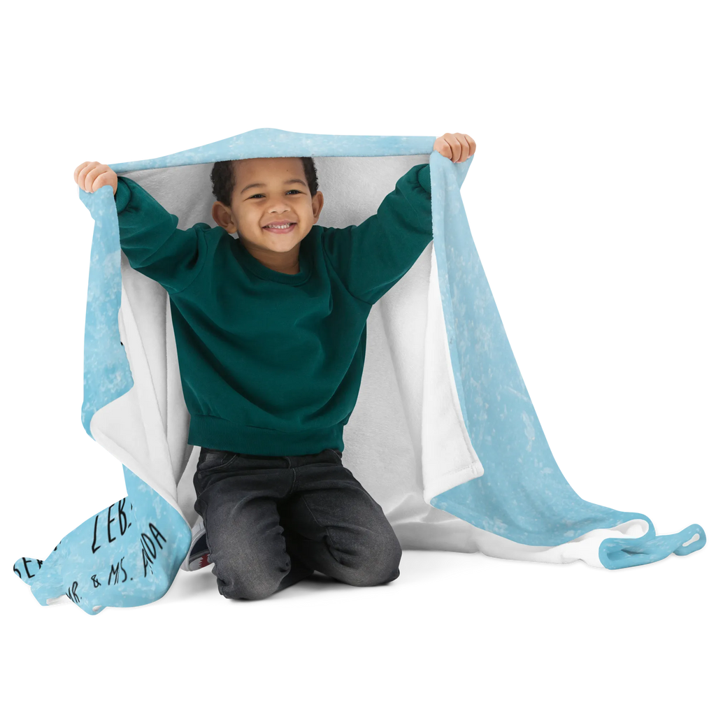 Kuscheldecke Pinguin Blumen Wolldecke, Sofadecke, Tagesdecke, Decke, Wohndecke, Pinguin, Motivation, Pinguine, Leben, Lebensziele, Liebeskummer, Geschenkidee, Wünsche, Blumenkranz, Lebenslust, Ziele, Universum