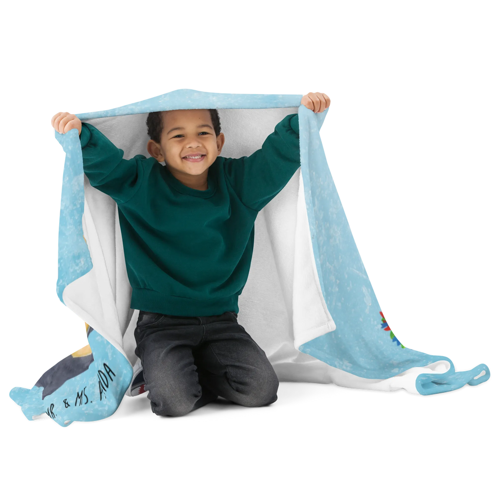 Kuscheldecke Pinguin Blumen Wolldecke, Sofadecke, Tagesdecke, Decke, Wohndecke, Pinguin, Motivation, Pinguine, Leben, Lebensziele, Liebeskummer, Geschenkidee, Wünsche, Blumenkranz, Lebenslust, Ziele, Universum