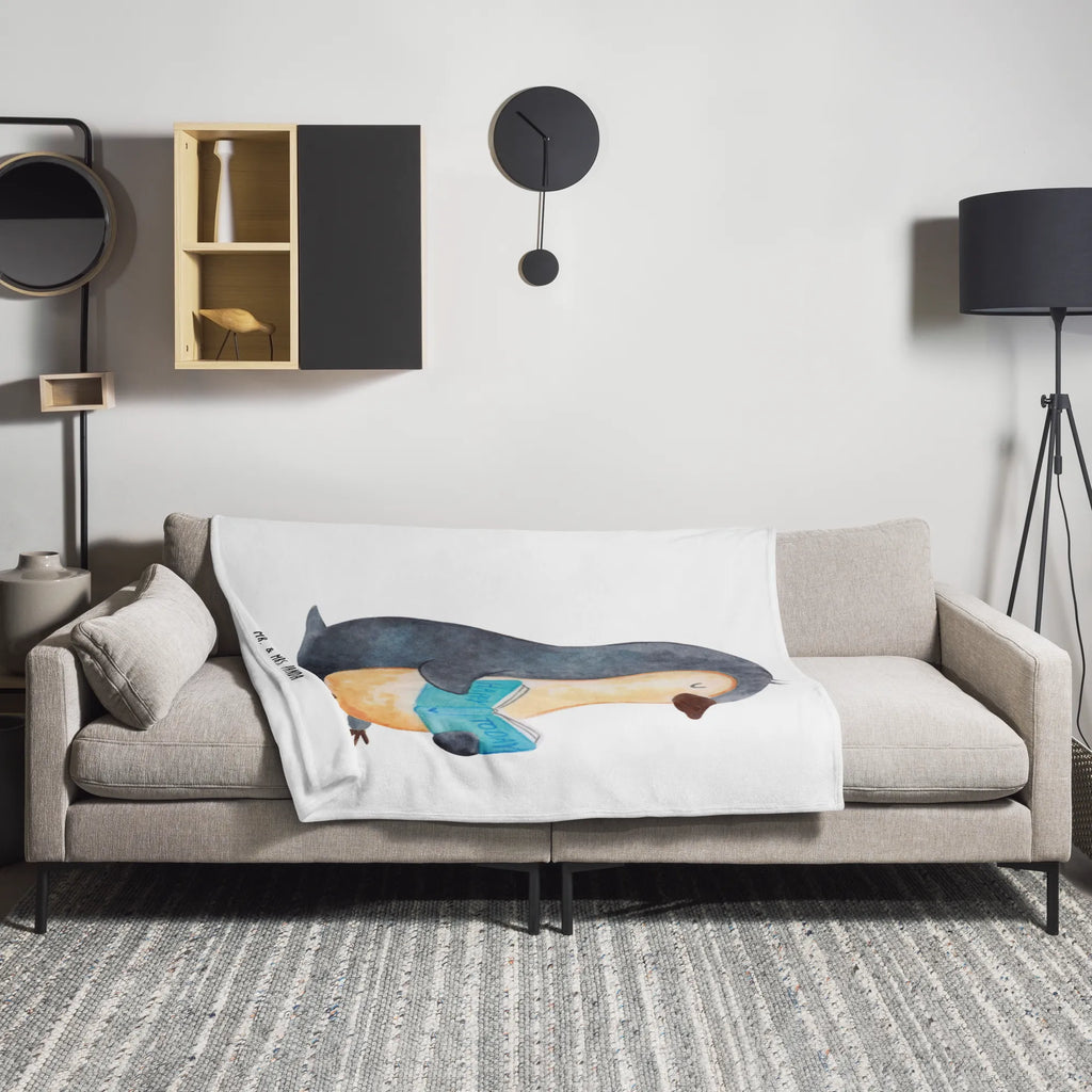 Koc pingwin książka Wohndecke, Decke, Tagesdecke, Wolldecke, Sofadecke, Pinguin, Pinguine, Nichtstun, Faulenzen, Buch, Bücherwurm, Lesen, Ferien, Urlaub, Freizeit