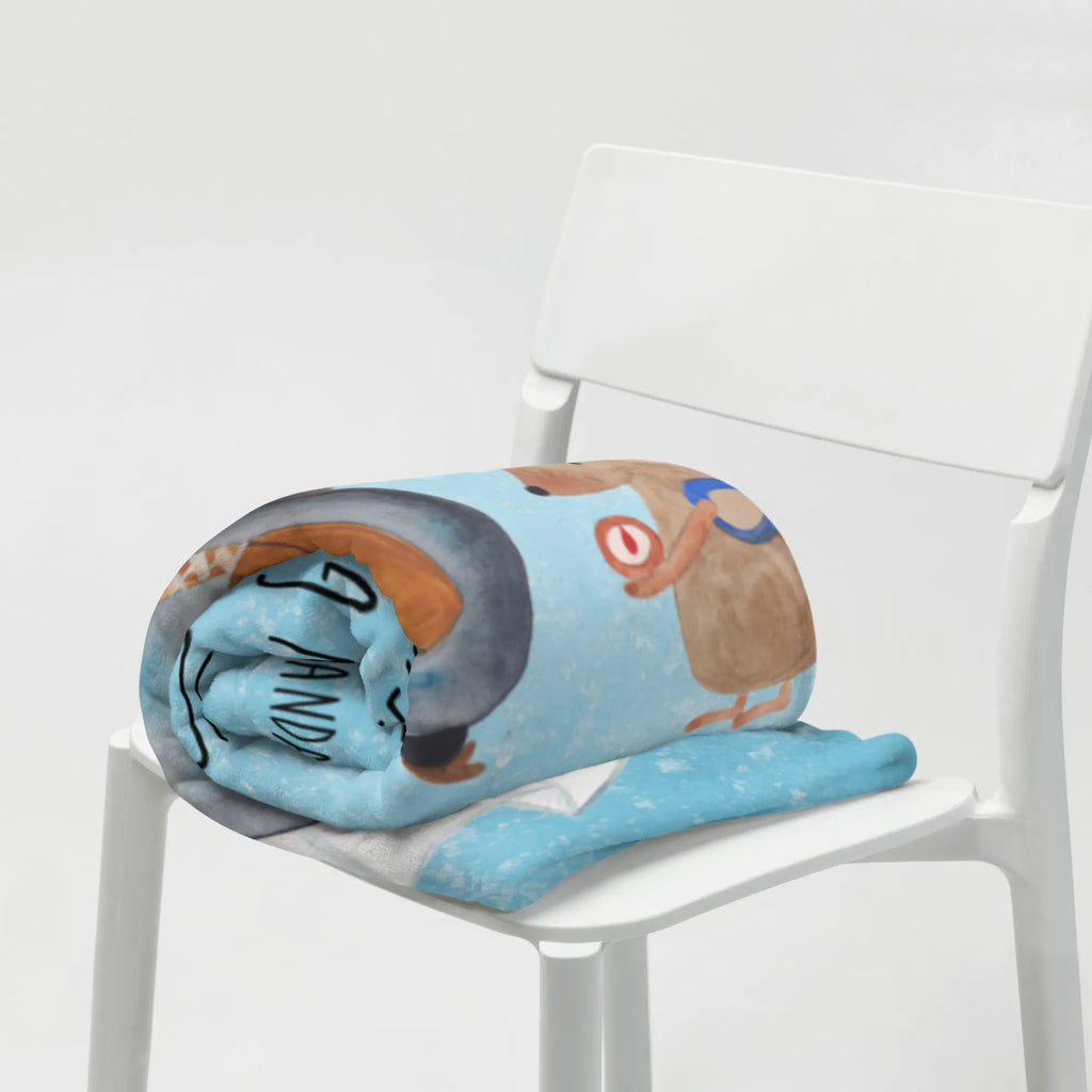 Kuscheldecke Pinguin & Maus Wanderer Entspannen, Mikrofaser Decke, Tagesdecke, Dekoration, Gemütlich, Kuschelfleecedecke, Decke, Wohnzimmerdecke, Weihnachtsgeschenk, Wohndecke, Fleecedecke, Schmusedecke, Jahrestagsgeschenk, Wolldecke, Kinderdecke, Sofadecke, Kuscheldecke XXL, Dekodecke, Pinguin, Wandern, Wanderlust, Ausflug, Abenteurer, Roadtrip, Pinguine, Abenteuer