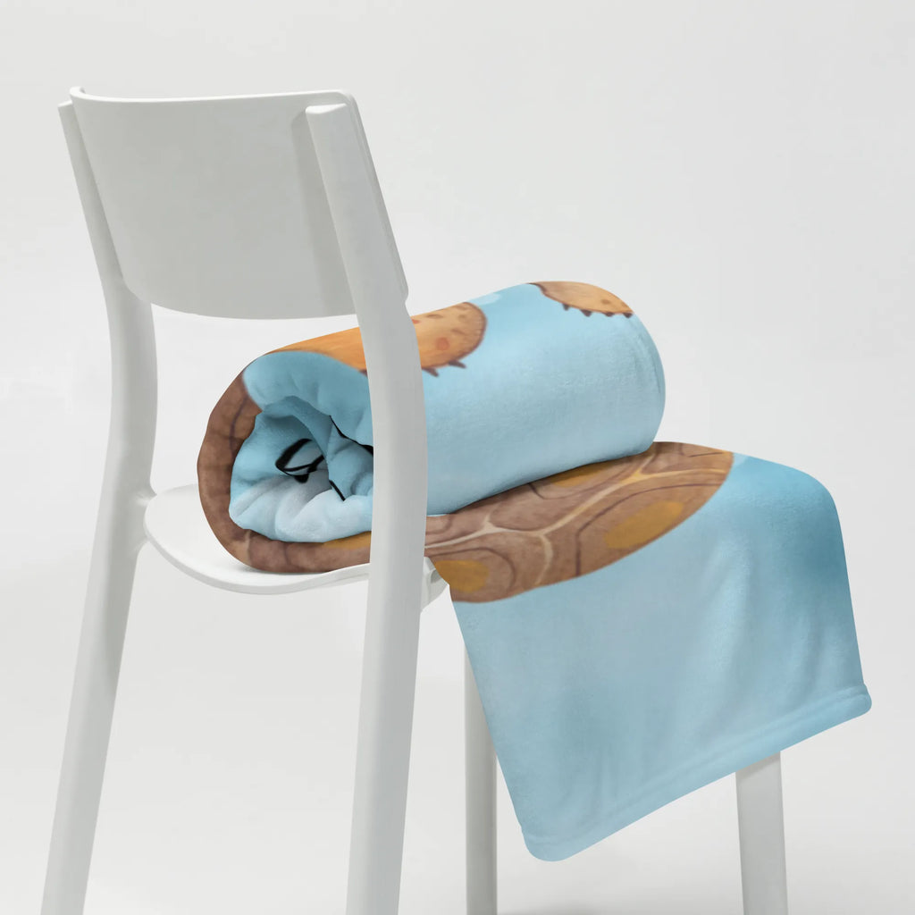 Kuscheldecke Schildkröte Marschieren Decke, Gemütlich, Fleecedecke, Wohnzimmerdecke, Wolldecke, Kuschelfleecedecke, Dekoration, Weihnachtsgeschenk, Entspannen, Sofadecke, Wohndecke, Jahrestagsgeschenk, Kuscheldecke XXL, Tagesdecke, Kinderdecke, Schmusedecke, Mikrofaser Decke, Dekodecke, Meer, Meerestiere, Urlaub, Get Lost, Abenteuer, Reiselust, Schildkröte, Neustart, Inspiration, Lieblingsmensch, Schildkröten, Motivation