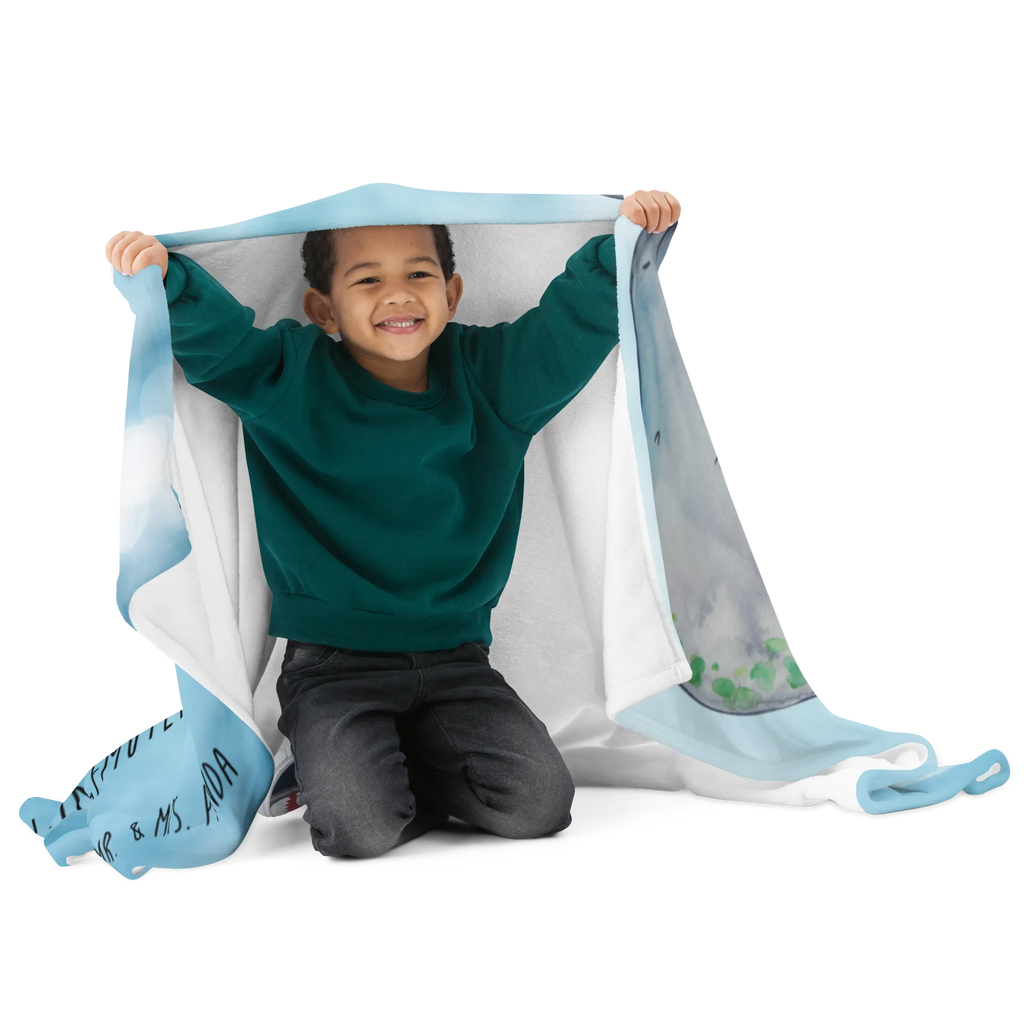 Kuscheldecke Seekuh chillt Fleecedecke, Schmusedecke, Tagesdecke, Kuschelfleecedecke, Entspannen, Sofadecke, Weihnachtsgeschenk, Decke, Jahrestagsgeschenk, Dekoration, Gemütlich, Mikrofaser Decke, Kuscheldecke XXL, Wolldecke, Dekodecke, Kinderdecke, Wohnzimmerdecke, Wohndecke, Meerestiere, Meer, Urlaub, Seekuh, Essen, Diät, Seekühe, Zucker, Abnehmen, Diätwahn, Süßigkeiten