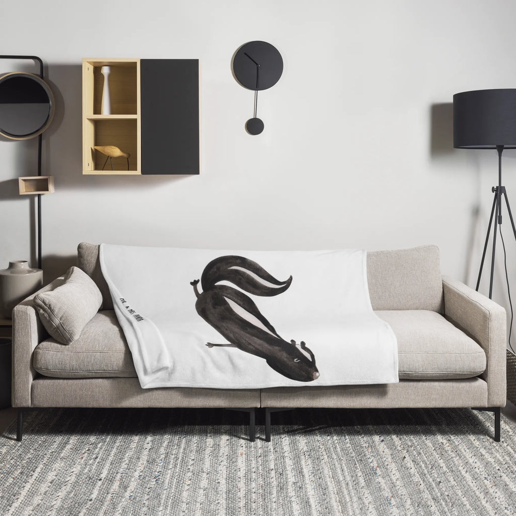 Kuscheldecke Stinktier Yoga Tagesdecke, Wohndecke, Wolldecke, Sofadecke, Decke, Stinktier, Skunk, Raubtier, Stinker, Liebe, Lache, Lebe, Yoga, Stinki, Namaste, Wildtier