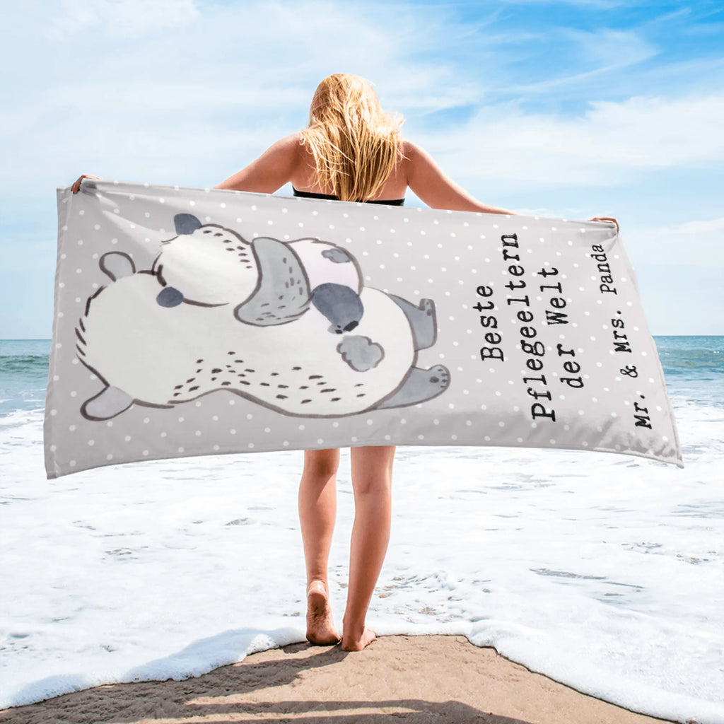 XL Badehandtuch Panda Beste Pflegeeltern der Welt Badetuch Kinder, Handtuch mit Motiv, Handtuch Für Erwachsene XL, Handtuch XL Für Frauen, Reisehandtuch, Extra Großes Handtuch, Baumwoll Handtuch, Handtuch Für Strand XL, Handtuch Für Dusche XL, Saugfähiges Großes Handtuch, Großes Handtuch Unifarben, Handtuch Für Wellness, Badetuch Extra Groß, Duschtuch XL, Handtuch Groß Für Sport, Strandhandtuch, Handtuch XL Für Männer, Handtuch XL Aus Baumwolle, Handtuch XL Modern, Umweltfreundliches Handtuch Groß, XL Handtuch Weiß, Nachhaltiges Handtuch XL, Weiches XL Handtuch, Handtuch Für Sauna Groß, Handtuch Übergröße, Frottier, Großes Handtuch, Saunatuch XL, Strapazierfähiges XL Handtuch, XL Handtuch Grau, XL Handtuch Aus Bio Baumwolle, XL Handtuch Mit Muster, Handtuch XL Geschenkidee, Badehandtuch XL, Handtuch XL Für Kinder, XL Handtuch Bunt, Design Handtuch XL, Groß, XL Handtuch, Badetuch, Urlaub, Flauschiges Handtuch XL, Mikrofaser Handtuch XL, Pflegeleichtes Handtuch Groß, Handtuch XL Klassisch, Großes Handtuch Für Badezimmer, Handtuch Für Große Personen, Waschbares Handtuch XL, Saunahandtuch, Kinderhandtuch, Wellnessgeschenk, Geschenkidee, Geschenk, Schenken, Mitbringsel, Geburtstag, Geburtstagsgeschenk, für, Danke, Dankeschön, Bedanken, Freude machen, Geschenktipp, Adoption, Pflegekind, Papi, Pflegeeltern, Mama und Papa, Eltern, Mama, Mami, Elternpaar, Familie, Papa