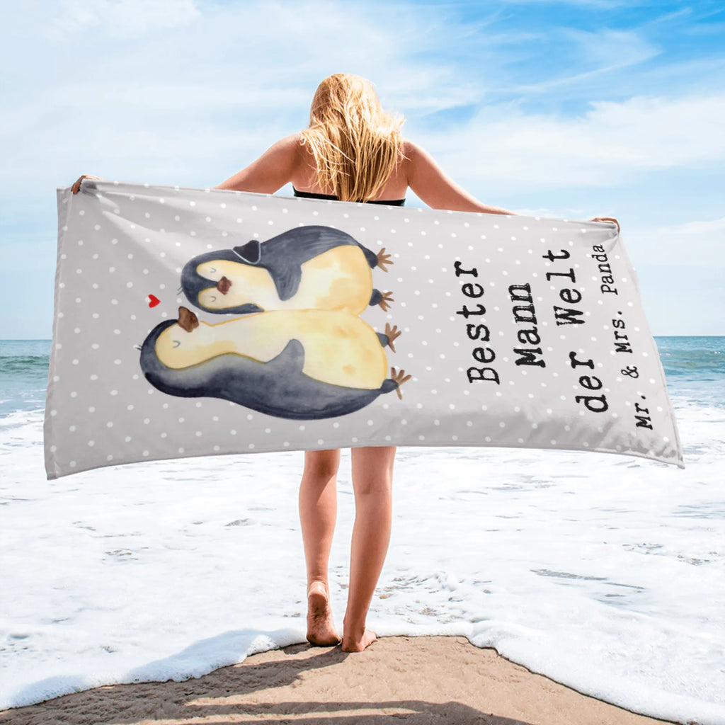 XL Badehandtuch Pinguin Bester Mann der Welt Weiches XL Handtuch, Handtuch mit Motiv, Umweltfreundliches Handtuch Groß, Großes Handtuch Unifarben, Frottier, Wellness Handtuch, Handtuch Für Dusche XL, Baumwoll Handtuch, Reisehandtuch, Saunahandtuch, XL Handtuch Mit Muster, Handtuch XL Geschenkidee, XL Handtuch, Mikrofaser Handtuch XL, Groß, Urlaub, Handtuch Für Sauna Groß, Saugfähiges Großes Handtuch, XL Handtuch Bunt, Strandhandtuch, Badetuch Kinder, Badetuch Extra Groß, Handtuch Für Strand XL, Handtuch Übergröße, Großes Handtuch, Badehandtuch XL, XL Handtuch Grau, Extra Großes Handtuch, XL Handtuch Weiß, XL Handtuch Aus Bio Baumwolle, Nachhaltiges Handtuch XL, Duschtuch XL, Handtuch Groß Für Sport, Strapazierfähiges XL Handtuch, Handtuch XL Für Kinder, Frotteehandtuch, Großes Handtuch Für Badezimmer, Handtuch Für Erwachsene XL, Handtuch Für Große Personen, Kinderhandtuch, Handtuch XL Für Frauen, Handtuch XL Modern, Waschbares Handtuch XL, Badetuch, Flauschiges Handtuch XL, Pflegeleichtes Handtuch Groß, Wellnessgeschenk, Handtuch XL Für Männer, Handtuch Für Wellness, Handtuch XL Aus Baumwolle, Design Handtuch XL, Handtuch XL Klassisch, Saunatuch XL, Geschenkidee, Geschenk, Schenken, Mitbringsel, Geburtstag, Geburtstagsgeschenk, für, Danke, Dankeschön, Bedanken, Freude machen, Geschenktipp, Ehe, Liebling, Mann, Ehepartner, Freund, Gatte, Bräutigam, Partner, Lebensgefährte, Beste, Ehemann, Kleinigkeit, Traummann