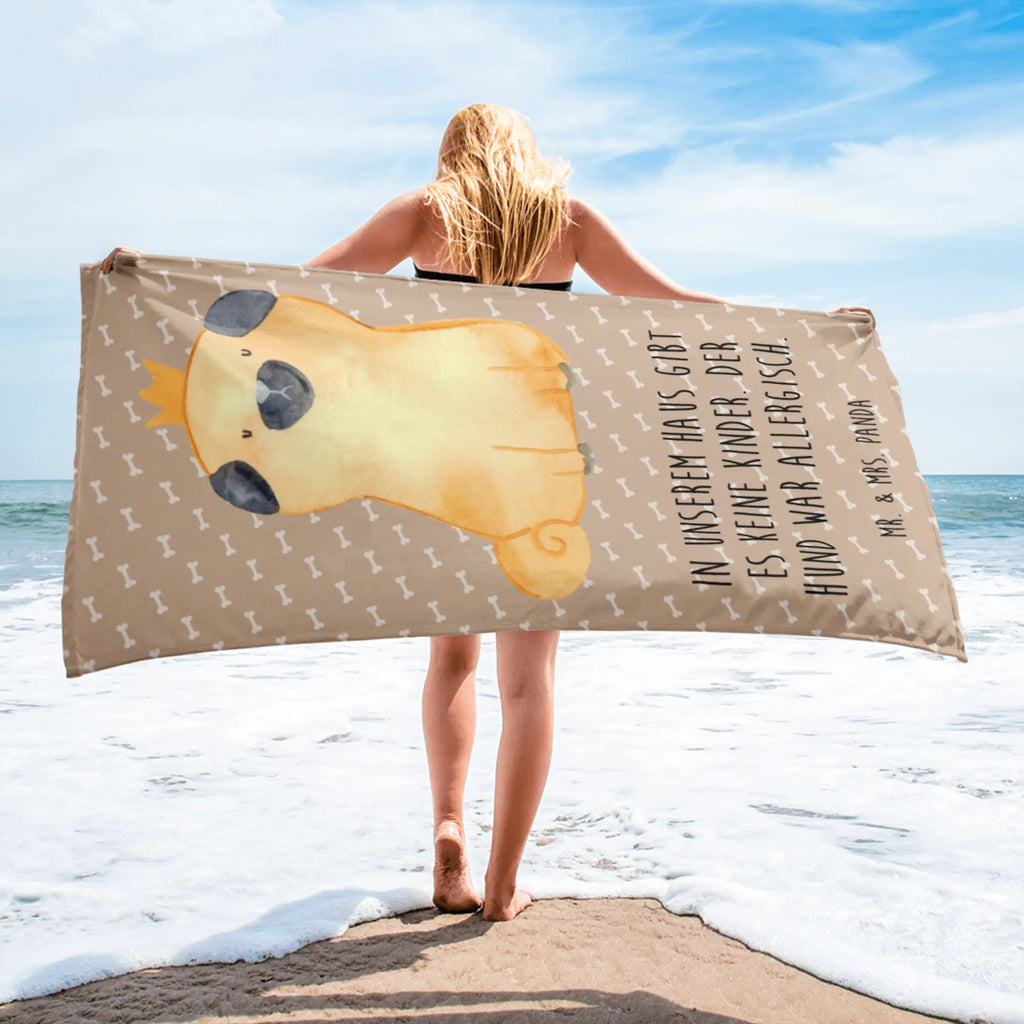 XL ręcznik kąpielowy mops korona XL Handtuch Aus Bio Baumwolle, Großes Handtuch Unifarben, Design Handtuch XL, Badetuch Kinder, Badehandtuch XL, Mikrofaser Handtuch XL, Urlaub, Kinderhandtuch, Handtuch XL Modern, Badetuch, Handtuch XL Aus Baumwolle, Handtuch XL Klassisch, Handtuch mit Motiv, XL Handtuch Bunt, Extra Großes Handtuch, Handtuch XL Für Frauen, XL Handtuch, Wellnessgeschenk, Großes Handtuch, Handtuch Übergröße, Saunatuch XL, Handtuch XL Für Männer, Baumwoll Handtuch, Duschtuch XL, XL Handtuch Grau, Großes Handtuch Für Badezimmer, Umweltfreundliches Handtuch Groß, Saunahandtuch, Handtuch Für Erwachsene XL, Badetuch Extra Groß, XL Handtuch Mit Muster, Groß, Flauschiges Handtuch XL, XL Handtuch Weiß, Handtuch Für Große Personen, Handtuch Für Dusche XL, Handtuch XL Für Kinder, Pflegeleichtes Handtuch Groß, Saugfähiges Großes Handtuch, Handtuch XL Geschenkidee, Handtuch Für Strand XL, Reisehandtuch, Waschbares Handtuch XL, Handtuch Für Sauna Groß, Handtuch Groß Für Sport, Strandhandtuch, Strapazierfähiges XL Handtuch, Frottier, Nachhaltiges Handtuch XL, Weiches XL Handtuch, Handtuch Für Wellness, Sprüche, Hund, Hundebesitzer, Hunderasse, Haustier, Hundemotiv, Tierliebhaber, Mops, Lustig, Allergisch, Hundebesitzer. Spruch, Hausregel, Kinderlos