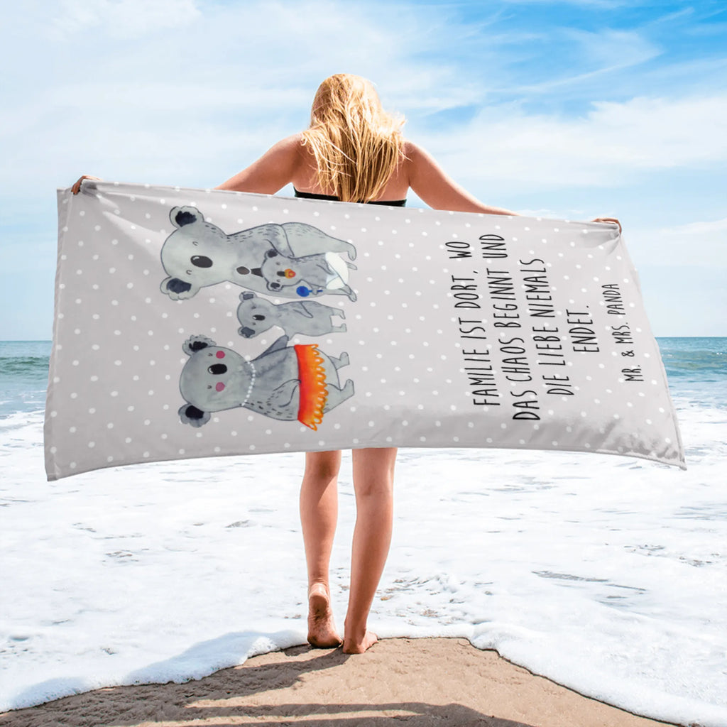 XL Badehandtuch Koala Familie Reisehandtuch, Groß, Mikrofaser Handtuch XL, Badetuch Kinder, Handtuch XL Geschenkidee, Handtuch mit Motiv, Umweltfreundliches Handtuch Groß, Strapazierfähiges XL Handtuch, XL Handtuch Bunt, XL Handtuch Weiß, Extra Großes Handtuch, Handtuch Für Strand XL, Design Handtuch XL, XL Handtuch, Duschtuch XL, Handtuch Für Große Personen, Badehandtuch XL, Handtuch XL Für Männer, Großes Handtuch Unifarben, Handtuch Für Erwachsene XL, XL Handtuch Mit Muster, Handtuch XL Für Frauen, Großes Handtuch Für Badezimmer, Saunatuch XL, Waschbares Handtuch XL, Badetuch Extra Groß, Urlaub, Wellnessgeschenk, Handtuch Für Wellness, Nachhaltiges Handtuch XL, Handtuch XL Für Kinder, Kinderhandtuch, Strandhandtuch, XL Handtuch Aus Bio Baumwolle, XL Handtuch Grau, Weiches XL Handtuch, Handtuch XL Modern, Großes Handtuch, Saugfähiges Großes Handtuch, Baumwoll Handtuch, Handtuch XL Klassisch, Handtuch Für Sauna Groß, Flauschiges Handtuch XL, Handtuch Für Dusche XL, Badetuch, Handtuch Übergröße, Saunahandtuch, Handtuch XL Aus Baumwolle, Handtuch Groß Für Sport, Frottier, Pflegeleichtes Handtuch Groß, Familie, Vatertag, Schwester, Muttertag, Bruder, Papa, Oma, Mama, Opa, Kinder, Family, Koala, Geschwister, Koalas, Familienleben