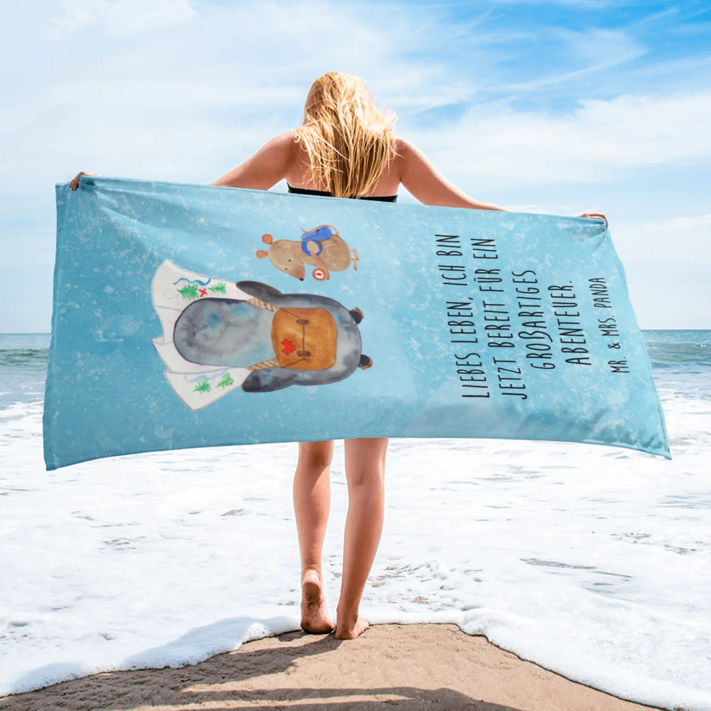 XL Badehandtuch Pinguin & Maus Wanderer Handtuch Für Wellness, XL Handtuch, XL Handtuch Bunt, XL Handtuch Weiß, Handtuch Für Dusche XL, Flauschiges Handtuch XL, Handtuch XL Für Frauen, Saugfähiges Großes Handtuch, Frottier, Strapazierfähiges XL Handtuch, Handtuch Für Große Personen, Groß, Handtuch XL Modern, XL Handtuch Aus Bio Baumwolle, Badetuch, Handtuch Für Sauna Groß, Wellnessgeschenk, Saunatuch XL, Handtuch Für Strand XL, Großes Handtuch Unifarben, Umweltfreundliches Handtuch Groß, Badetuch Kinder, Handtuch Für Erwachsene XL, XL Handtuch Mit Muster, Kinderhandtuch, Handtuch Groß Für Sport, Nachhaltiges Handtuch XL, Baumwoll Handtuch, Handtuch mit Motiv, Design Handtuch XL, Urlaub, Handtuch Übergröße, Handtuch XL Aus Baumwolle, Duschtuch XL, Waschbares Handtuch XL, Handtuch XL Geschenkidee, Mikrofaser Handtuch XL, Pflegeleichtes Handtuch Groß, Großes Handtuch Für Badezimmer, Reisehandtuch, Handtuch XL Klassisch, Badetuch Extra Groß, Saunahandtuch, Strandhandtuch, Weiches XL Handtuch, Großes Handtuch, Handtuch XL Für Männer, Badehandtuch XL, Extra Großes Handtuch, XL Handtuch Grau, Handtuch XL Für Kinder, Pinguin, Wanderlust, Abenteurer, Abenteuer, Pinguine, Roadtrip, Ausflug, Wandern