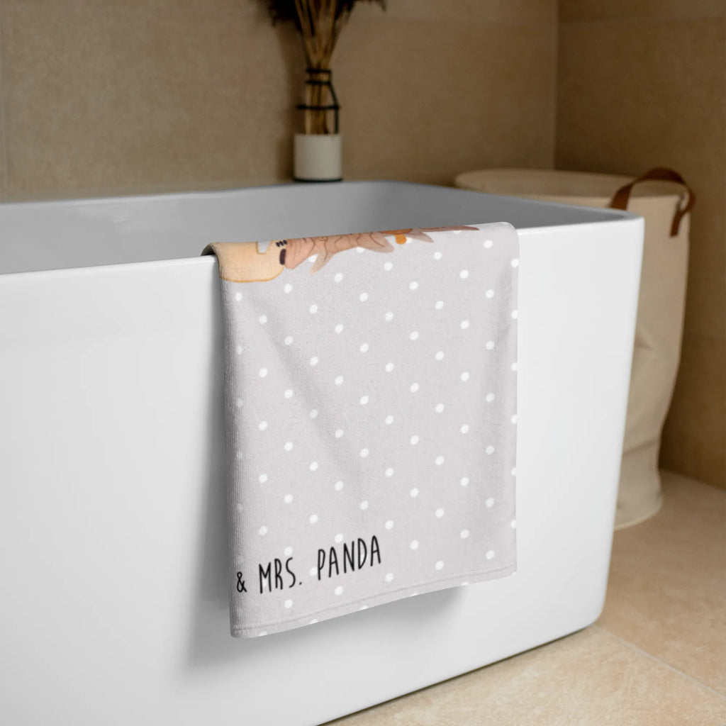 XL ręcznik kąpielowy jeż Ozdoba z piór Handtuch XL Klassisch, XL Handtuch Grau, Handtuch XL Für Frauen, Mikrofaser Handtuch XL, Handtuch Für Sauna Groß, Design Handtuch XL, Handtuch Für Dusche XL, XL Handtuch Weiß, Handtuch Für Große Personen, Wellnessgeschenk, Handtuch Für Erwachsene XL, Handtuch Groß Für Sport, Umweltfreundliches Handtuch Groß, Handtuch XL Modern, Weiches XL Handtuch, Handtuch Für Wellness, XL Handtuch Bunt, Saunatuch XL, XL Handtuch Aus Bio Baumwolle, Badetuch Kinder, Badetuch, Großes Handtuch Unifarben, Waschbares Handtuch XL, Großes Handtuch, Flauschiges Handtuch XL, Strandhandtuch, Nachhaltiges Handtuch XL, Baumwoll Handtuch, Handtuch XL Für Kinder, Kinderhandtuch, XL Handtuch, Reisehandtuch, Badehandtuch XL, Saugfähiges Großes Handtuch, Handtuch Für Strand XL, Extra Großes Handtuch, Großes Handtuch Für Badezimmer, Pflegeleichtes Handtuch Groß, Strapazierfähiges XL Handtuch, Duschtuch XL, Badetuch Extra Groß, Handtuch Übergröße, Handtuch XL Für Männer, Saunahandtuch, Frottier, Urlaub, Handtuch mit Motiv, Groß, XL Handtuch Mit Muster, Handtuch XL Geschenkidee, Handtuch XL Aus Baumwolle, Waldtiere, Tiere, Abenteuer, Indianer, Igel, Lagerfeuer, Camping