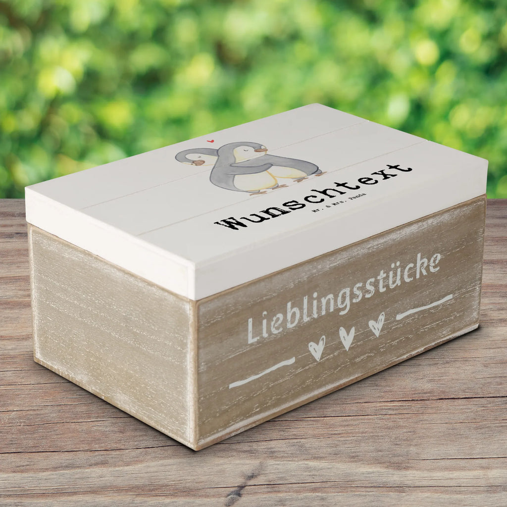 Personalisierte Holzkiste Pinguin Beste Frau der Welt Schatulle mit Namen, Aufbewahrungsbox mit Namen, Aufbewahrungsbox Personalisiert, GEschenkdose Personalisiert, Holzkiste Personalisiert, Geschenkbox Personalisiert, Schatzkiste Personalisiert, Truhe Personalisiert, Kiste Personalisiert, Erinnerungskiste Personalisiert, Schatulle Personalisiert, Holzkiste mit Namen, Dekokiste mit Namen, Kiste mit Namen, mit Namen, Erinnerungsbox Personalisiert, Erinnerungsbox mit Namen, Truhe mit Namen, Schatzkiste mit Namen, Dekokiste Personalisiert, Geschenkidee, Geschenk, Schenken, Mitbringsel, Geburtstag, Geburtstagsgeschenk, für, Danke, Dankeschön, Bedanken, Freude machen, Geschenktipp, Ehe, Ehepartner, Beste, Traumfrau, Kleinigkeit, Partnerin, Gattin, Braut, Liebling, Lebensgefährtin, Frau, Freundin, Ehefrau