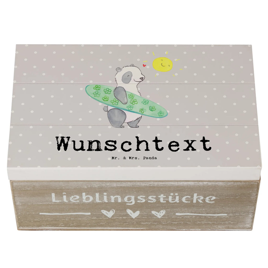 Personalisierte Holzkiste Panda Surfen Holzkiste Personalisiert, Schatulle Personalisiert, Erinnerungsbox Personalisiert, Dekokiste Personalisiert, Geschenkbox Personalisiert, Dekokiste mit Namen, Erinnerungsbox mit Namen, Schatzkiste Personalisiert, Schatzkiste mit Namen, Aufbewahrungsbox mit Namen, Truhe mit Namen, Truhe Personalisiert, Kiste Personalisiert, Kiste mit Namen, Erinnerungskiste Personalisiert, GEschenkdose Personalisiert, mit Namen, Schatulle mit Namen, Holzkiste mit Namen, Aufbewahrungsbox Personalisiert, Geschenk, Schenken, Sport, Sportart, Hobby, Danke, Dankeschön, Auszeichnung, Gewinn, Sportler, Surfschule, Surfen, Wellenreiten