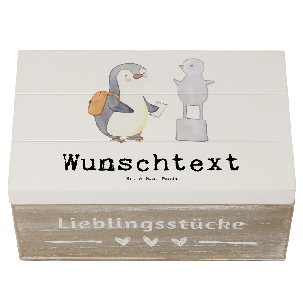 Personalised wooden chest penguin to visit a museum Dekokiste Personalisiert, Holzkiste Personalisiert, Schatzkiste mit Namen, Truhe mit Namen, Geschenkbox Personalisiert, GEschenkdose Personalisiert, Kiste Personalisiert, mit Namen, Dekokiste mit Namen, Schatzkiste Personalisiert, Erinnerungsbox mit Namen, Truhe Personalisiert, Holzkiste mit Namen, Aufbewahrungsbox Personalisiert, Erinnerungsbox Personalisiert, Aufbewahrungsbox mit Namen, Schatulle mit Namen, Schatulle Personalisiert, Erinnerungskiste Personalisiert, Kiste mit Namen, Hobby, Sportart, Schenken, Sport, Sportler, Gewinn, Auszeichnung, Dankeschön, Geschenk, Danke, Museen, Museum Besuchen