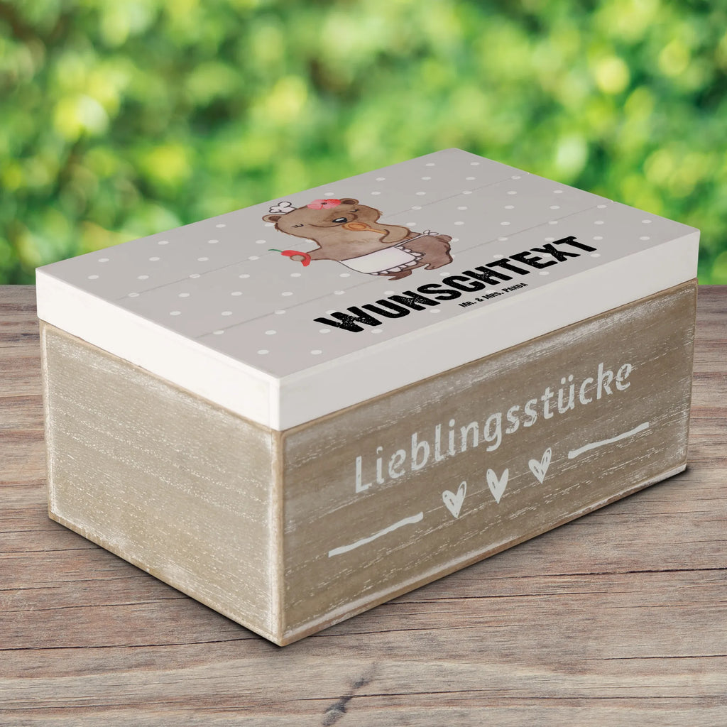 Personalised wooden chest Chef Heart Erinnerungsbox mit Namen, Schatulle Personalisiert, Kiste Personalisiert, Aufbewahrungsbox mit Namen, Geschenkbox Personalisiert, Truhe mit Namen, Kiste mit Namen, Erinnerungskiste Personalisiert, Truhe Personalisiert, Erinnerungsbox Personalisiert, mit Namen, Holzkiste Personalisiert, Holzkiste mit Namen, GEschenkdose Personalisiert, Aufbewahrungsbox Personalisiert, Dekokiste mit Namen, Dekokiste Personalisiert, Schatzkiste mit Namen, Schatulle mit Namen, Schatzkiste Personalisiert, Beruf, Firma, Schenken, Mitarbeiter, Arbeitskollege, Danke, Kollegin, Geschenk, Kollege, Rente, Jubiläum, Abschied, Dankeschön, Ausbildung, Chefköchin, Küchenchefin, Schiffsköchin, Sterneköchin, Fernsehköchin, Restaurant, Köchin, Küchenmeisterin