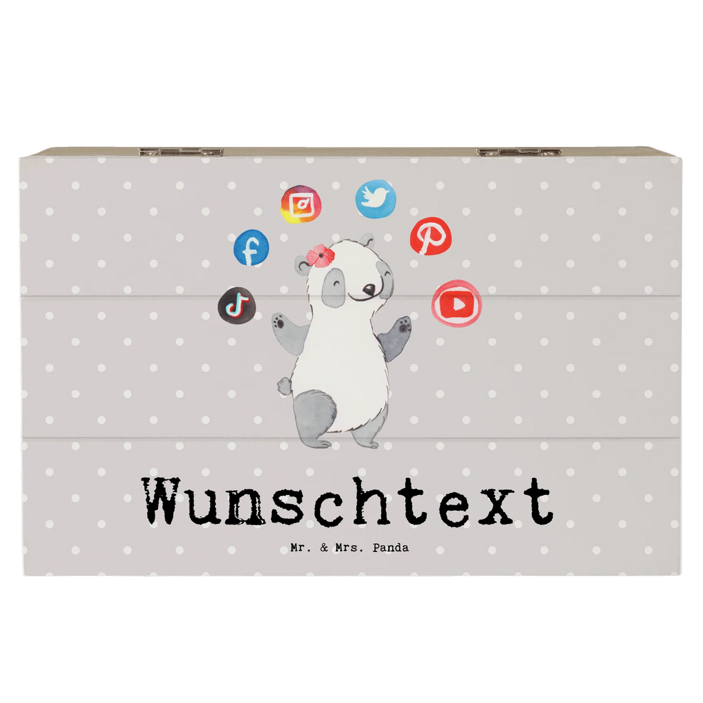 Personalised wooden chest Online Marketing Manager Heart Aufbewahrungsbox Personalisiert, Truhe Personalisiert, Erinnerungskiste Personalisiert, Kiste Personalisiert, Dekokiste Personalisiert, Aufbewahrungsbox mit Namen, Schatzkiste Personalisiert, GEschenkdose Personalisiert, Holzkiste Personalisiert, Schatulle Personalisiert, Dekokiste mit Namen, Erinnerungsbox Personalisiert, Kiste mit Namen, Truhe mit Namen, Erinnerungsbox mit Namen, Geschenkbox Personalisiert, mit Namen, Schatzkiste mit Namen, Holzkiste mit Namen, Schatulle mit Namen, Beruf, Firma, Schenken, Mitarbeiter, Arbeitskollege, Danke, Kollegin, Geschenk, Kollege, Rente, Jubiläum, Abschied, Dankeschön, Ausbildung, Influencer Marketing, Manager, Marketingmanager, Digital Marketing, Online Marketing