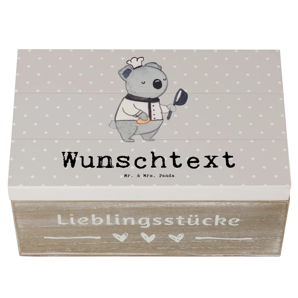Personalizowane drewniane pudełko pomocnik kucharza serce Schatzkiste mit Namen, Erinnerungsbox Personalisiert, Erinnerungsbox mit Namen, Holzkiste Personalisiert, Schatulle mit Namen, Dekokiste Personalisiert, Aufbewahrungsbox Personalisiert, mit Namen, Kiste Personalisiert, Schatzkiste Personalisiert, GEschenkdose Personalisiert, Erinnerungskiste Personalisiert, Truhe mit Namen, Truhe Personalisiert, Kiste mit Namen, Holzkiste mit Namen, Schatulle Personalisiert, Dekokiste mit Namen, Aufbewahrungsbox mit Namen, Geschenkbox Personalisiert, Beruf, Firma, Schenken, Mitarbeiter, Arbeitskollege, Danke, Kollegin, Geschenk, Kollege, Rente, Jubiläum, Abschied, Dankeschön, Ausbildung, Gastronomie, Koch, Küchenhilfe, Restaurant, Beikoch, Spülhilfe, Jungkoch, Hilfskoch
