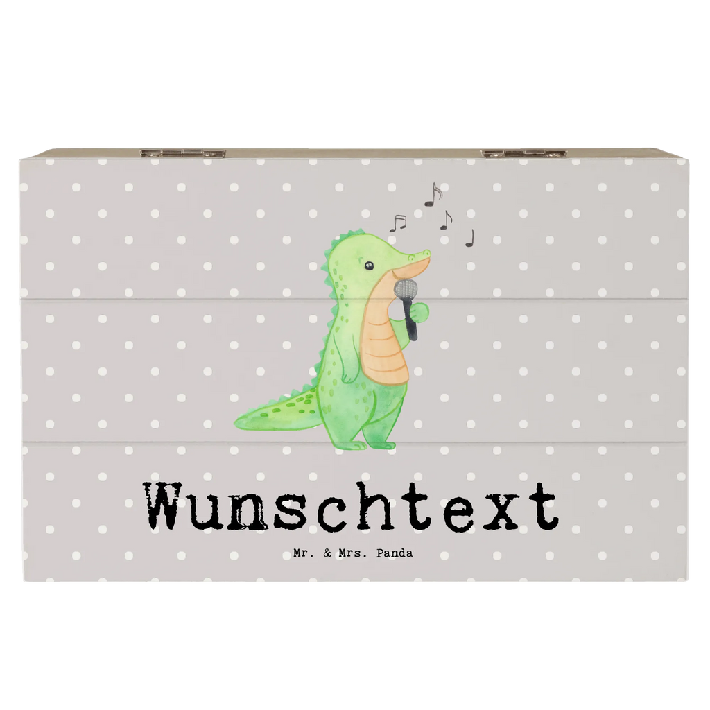 Personalizowane drewniane pudełko krokodyl śpiewać Holzkiste mit Namen, Erinnerungsbox Personalisiert, Schatzkiste Personalisiert, Kiste mit Namen, GEschenkdose Personalisiert, Schatulle Personalisiert, Schatzkiste mit Namen, Dekokiste mit Namen, Dekokiste Personalisiert, Erinnerungskiste Personalisiert, Aufbewahrungsbox Personalisiert, Aufbewahrungsbox mit Namen, Erinnerungsbox mit Namen, Truhe mit Namen, Schatulle mit Namen, Kiste Personalisiert, Truhe Personalisiert, mit Namen, Geschenkbox Personalisiert, Holzkiste Personalisiert, Geschenk, Schenken, Sport, Sportart, Hobby, Danke, Dankeschön, Auszeichnung, Gewinn, Sportler, Gesang, Live Auftritt, Band, Singen, Hobbysänger