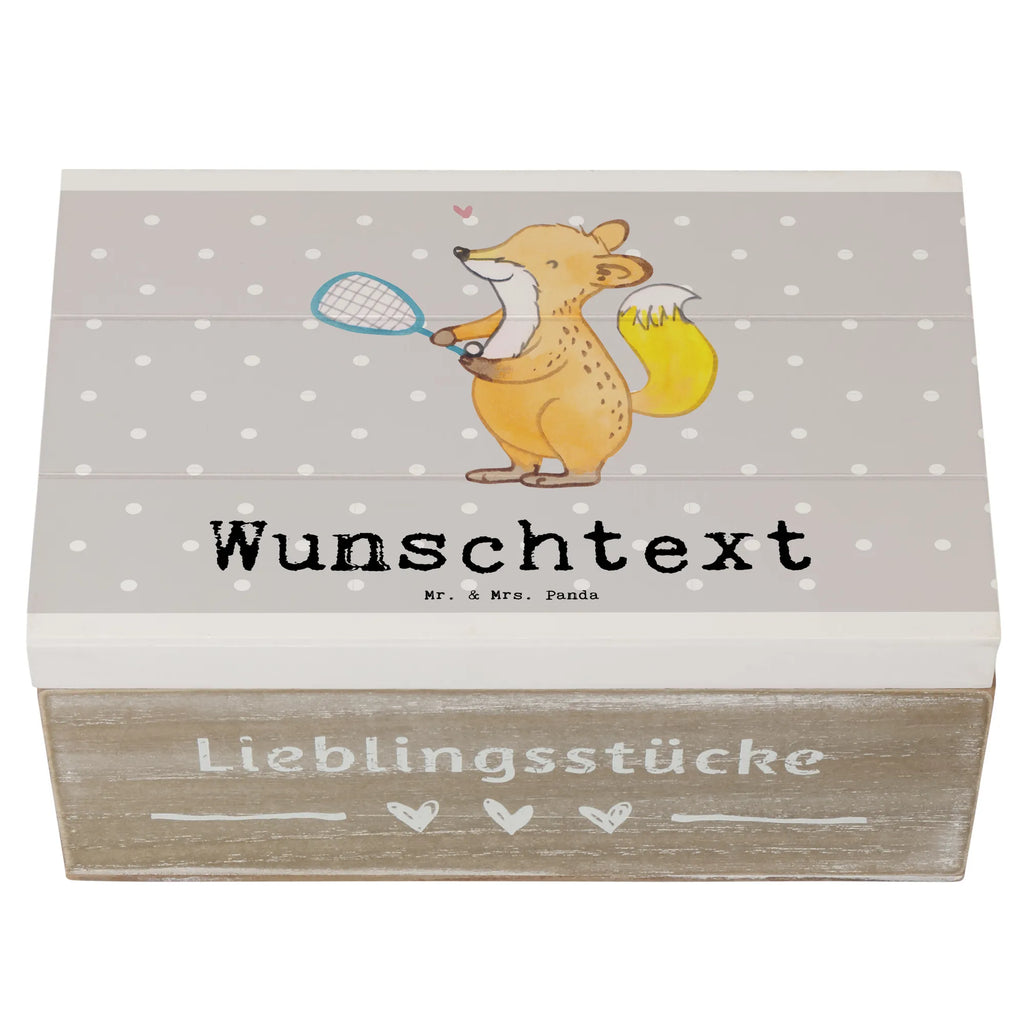 Personalised wooden chest Fox playing squash Erinnerungsbox Personalisiert, Erinnerungsbox mit Namen, Kiste Personalisiert, GEschenkdose Personalisiert, Dekokiste Personalisiert, Holzkiste Personalisiert, Truhe mit Namen, Holzkiste mit Namen, Kiste mit Namen, Truhe Personalisiert, Schatzkiste mit Namen, Schatulle mit Namen, Dekokiste mit Namen, Schatulle Personalisiert, mit Namen, Geschenkbox Personalisiert, Aufbewahrungsbox mit Namen, Schatzkiste Personalisiert, Aufbewahrungsbox Personalisiert, Erinnerungskiste Personalisiert, Geschenk, Schenken, Sport, Sportart, Hobby, Danke, Dankeschön, Auszeichnung, Gewinn, Sportler, Squash spielen, Ballsport, Squashhalle