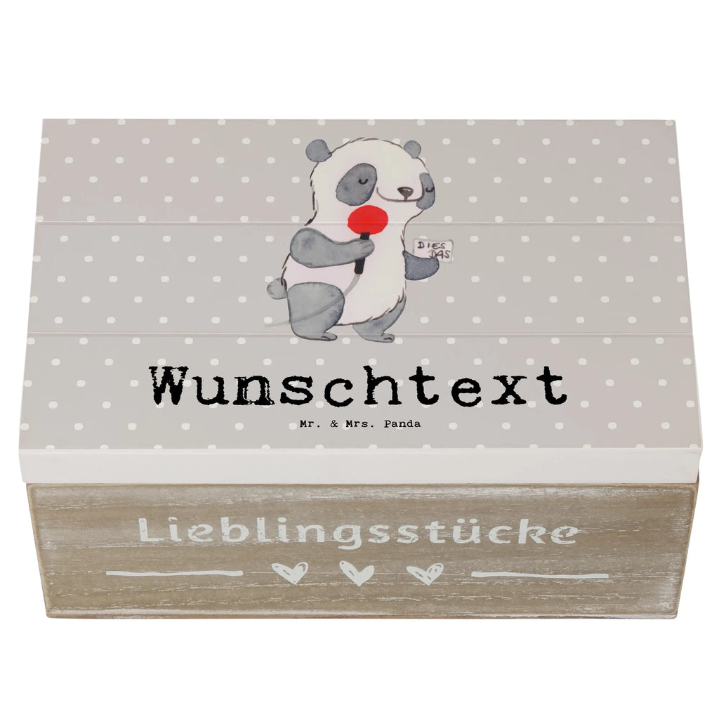 Personalisierte Holzkiste Pressereferent Herz Schatzkiste mit Namen, Kiste mit Namen, Erinnerungsbox mit Namen, Erinnerungskiste Personalisiert, Truhe mit Namen, Holzkiste mit Namen, Aufbewahrungsbox mit Namen, Kiste Personalisiert, Truhe Personalisiert, GEschenkdose Personalisiert, mit Namen, Holzkiste Personalisiert, Dekokiste mit Namen, Geschenkbox Personalisiert, Dekokiste Personalisiert, Aufbewahrungsbox Personalisiert, Schatulle Personalisiert, Schatzkiste Personalisiert, Erinnerungsbox Personalisiert, Schatulle mit Namen, Beruf, Firma, Schenken, Mitarbeiter, Arbeitskollege, Danke, Kollegin, Geschenk, Kollege, Rente, Jubiläum, Abschied, Dankeschön, Ausbildung, Presseagentur, Pressereferent, Pressemitarbeiter, Studium