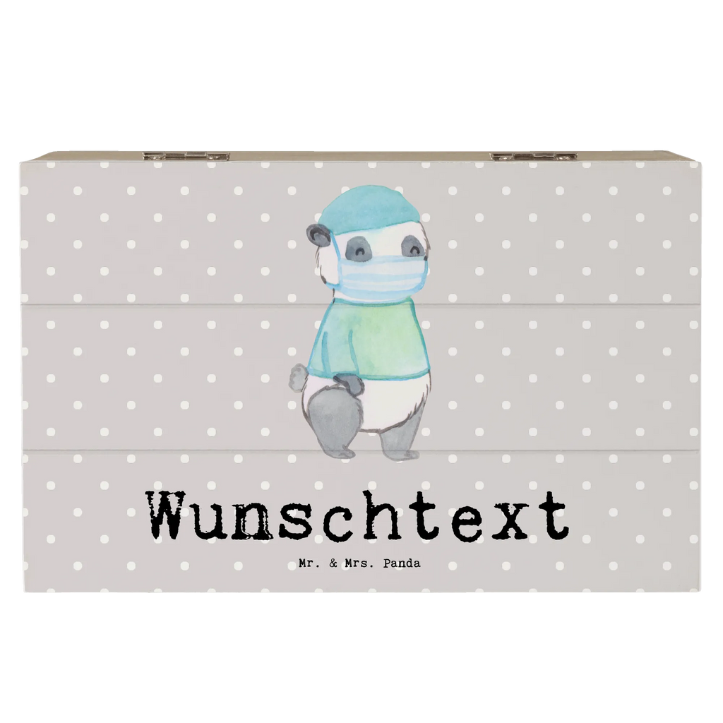 Personalizowane drewniane pudełko asystent operacyjny serce Kiste mit Namen, Schatzkiste mit Namen, Geschenkbox personalisiert, Holzkiste Personalisiert, Erinnerungsbox mit Namen, Dekokiste mit Namen, Schatulle mit Namen, Schatulle Personalisiert, mit Namen, Kiste Personalisiert, Schatzkiste Personalisiert, Aufbewahrungsbox Personalisiert, Erinnerungsbox Personalisiert, Aufbewahrungsbox mit Namen, Erinnerungskiste Personalisiert, Truhe Personalisiert, GEschenkdose personalisiert, Holzkiste mit Namen, Truhe mit Namen, Dekokiste Personalisiert, Erinnerungskiste, Beruf, Ausbildung, Jubiläum, Abschied, Rente, Kollege, Kollegin, Geschenk, Schenken, Arbeitskollege, Mitarbeiter, Firma, Danke, Dankeschön, OP Assistent, Operationstechnischer Assistent, Operationsassistenz, Operationsassistent, OTA