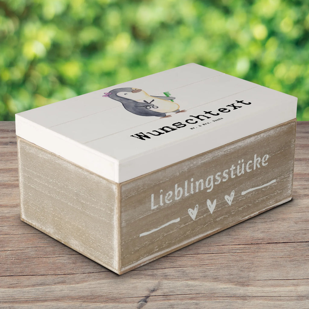 Personalisierte Holzkiste Friseurin Herz Schatzkiste Personalisiert, Truhe Personalisiert, Holzkiste mit Namen, Kiste Personalisiert, GEschenkdose Personalisiert, Truhe mit Namen, Kiste mit Namen, Erinnerungsbox Personalisiert, Aufbewahrungsbox mit Namen, Geschenkbox Personalisiert, Dekokiste mit Namen, Aufbewahrungsbox Personalisiert, Holzkiste Personalisiert, Erinnerungsbox mit Namen, Dekokiste Personalisiert, mit Namen, Schatulle mit Namen, Schatzkiste mit Namen, Schatulle Personalisiert, Erinnerungskiste Personalisiert, Beruf, Firma, Schenken, Mitarbeiter, Arbeitskollege, Danke, Kollegin, Geschenk, Kollege, Rente, Jubiläum, Abschied, Dankeschön, Ausbildung, Haarstylistin, Frisörbesuch, Frisörin, Friseursalon, Eröffnung Friseur