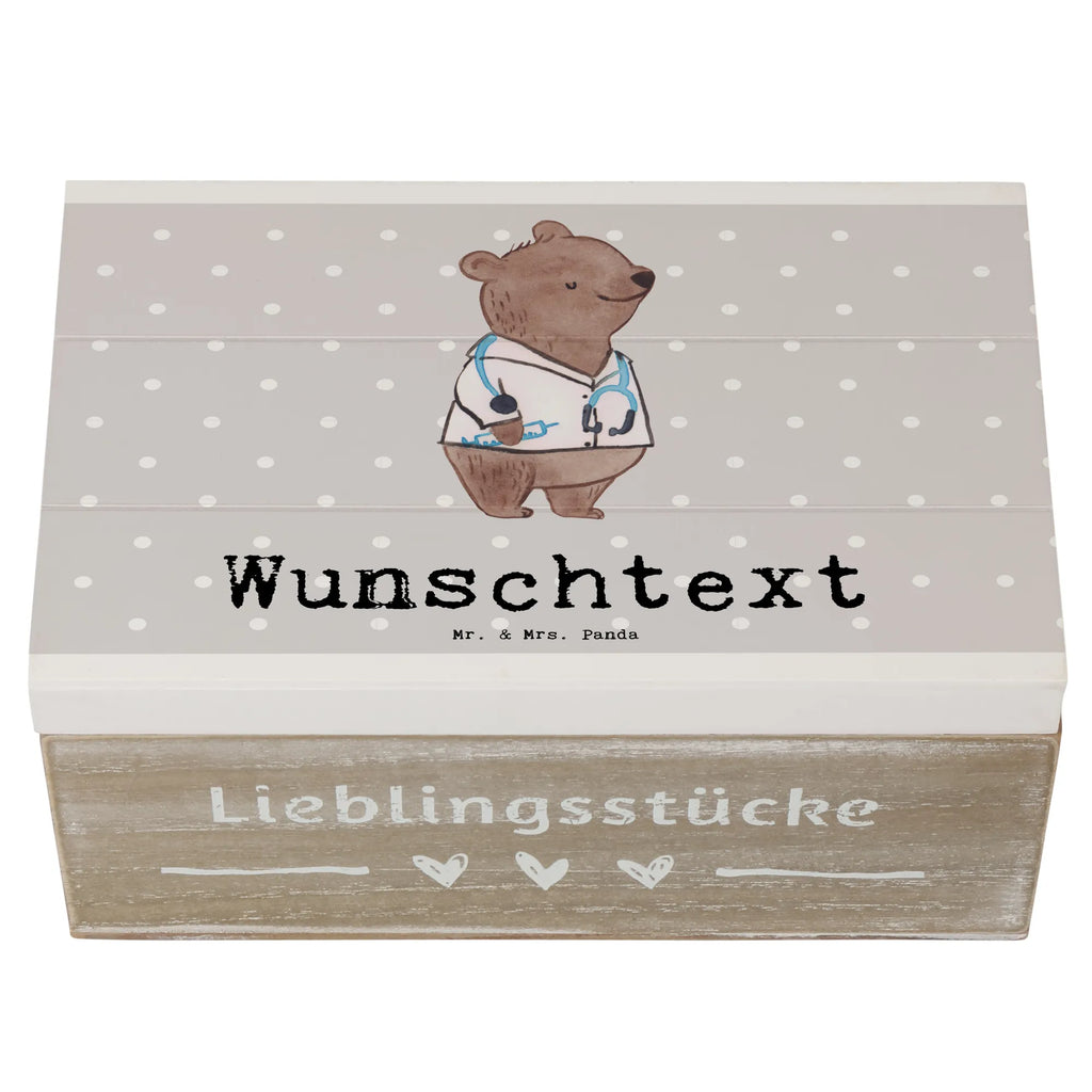 Personalizowane drewniane pudełko lekarz serce Schatzkiste Personalisiert, Truhe Personalisiert, Erinnerungsbox mit Namen, mit Namen, Geschenkbox Personalisiert, Truhe mit Namen, Erinnerungskiste Personalisiert, Holzkiste Personalisiert, Aufbewahrungsbox Personalisiert, Holzkiste mit Namen, GEschenkdose Personalisiert, Schatzkiste mit Namen, Kiste Personalisiert, Dekokiste Personalisiert, Schatulle mit Namen, Dekokiste mit Namen, Erinnerungsbox Personalisiert, Kiste mit Namen, Aufbewahrungsbox mit Namen, Schatulle Personalisiert, Beruf, Firma, Schenken, Mitarbeiter, Arbeitskollege, Danke, Kollegin, Geschenk, Kollege, Rente, Jubiläum, Abschied, Dankeschön, Ausbildung, Mediziner, Doktor, Doktortitel, Arzt, Medizinstudium, Arztpraxis, Hausarzt