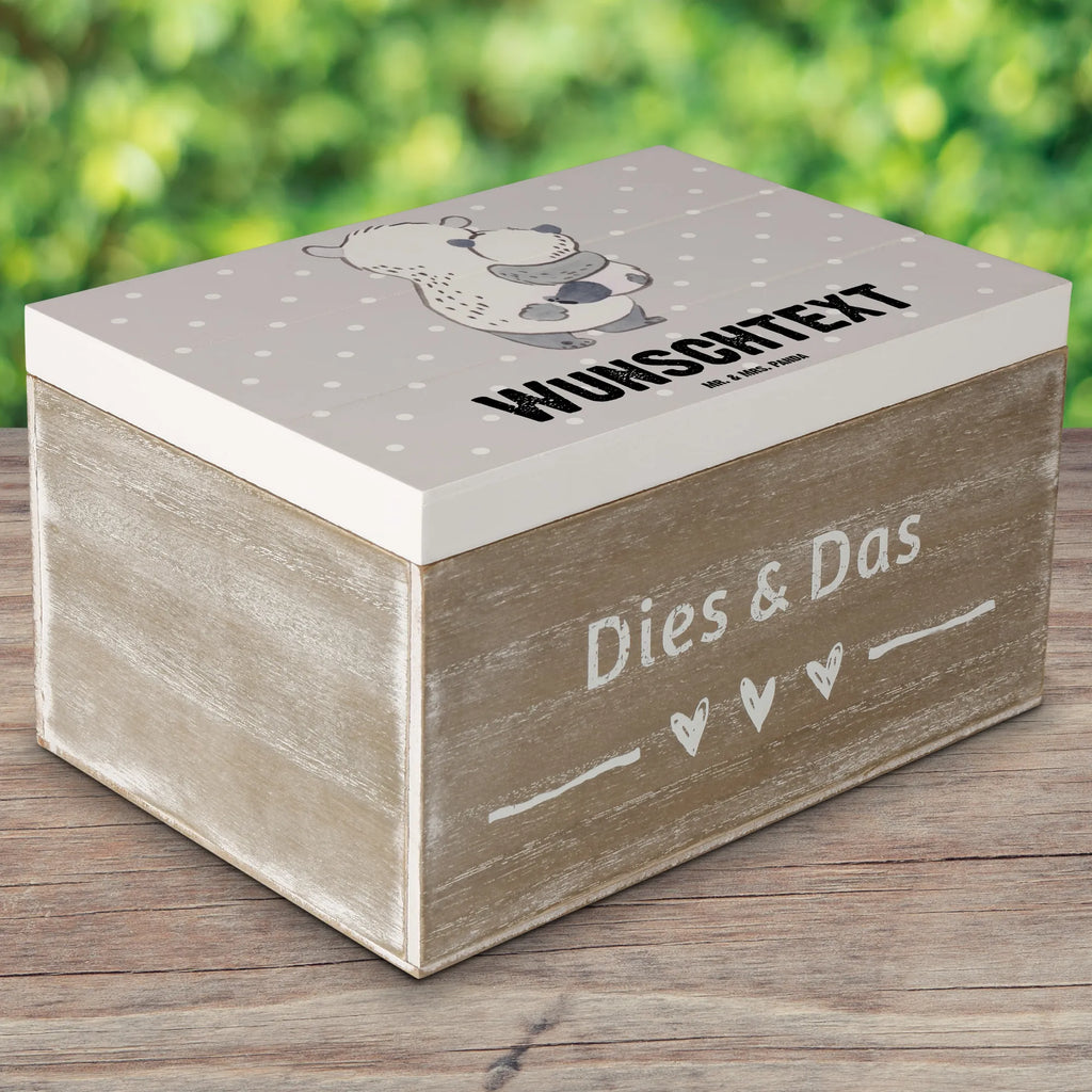 Personalised wooden chest panda Best foster parents in the world Erinnerungsbox Personalisiert, Holzkiste Personalisiert, Dekokiste Personalisiert, Geschenkbox Personalisiert, Kiste Personalisiert, GEschenkdose Personalisiert, Schatzkiste mit Namen, Aufbewahrungsbox Personalisiert, Erinnerungsbox mit Namen, Schatulle Personalisiert, Schatzkiste Personalisiert, Holzkiste mit Namen, Aufbewahrungsbox mit Namen, Schatulle mit Namen, mit Namen, Kiste mit Namen, Truhe Personalisiert, Dekokiste mit Namen, Erinnerungskiste Personalisiert, Truhe mit Namen, Geschenkidee, Geschenk, Schenken, Mitbringsel, Geburtstag, Geburtstagsgeschenk, für, Danke, Dankeschön, Bedanken, Freude machen, Geschenktipp, Elternpaar, Adoption, Papi, Mama, Eltern, Pflegekind, Papa, Mama und Papa, Familie, Pflegeeltern, Mami