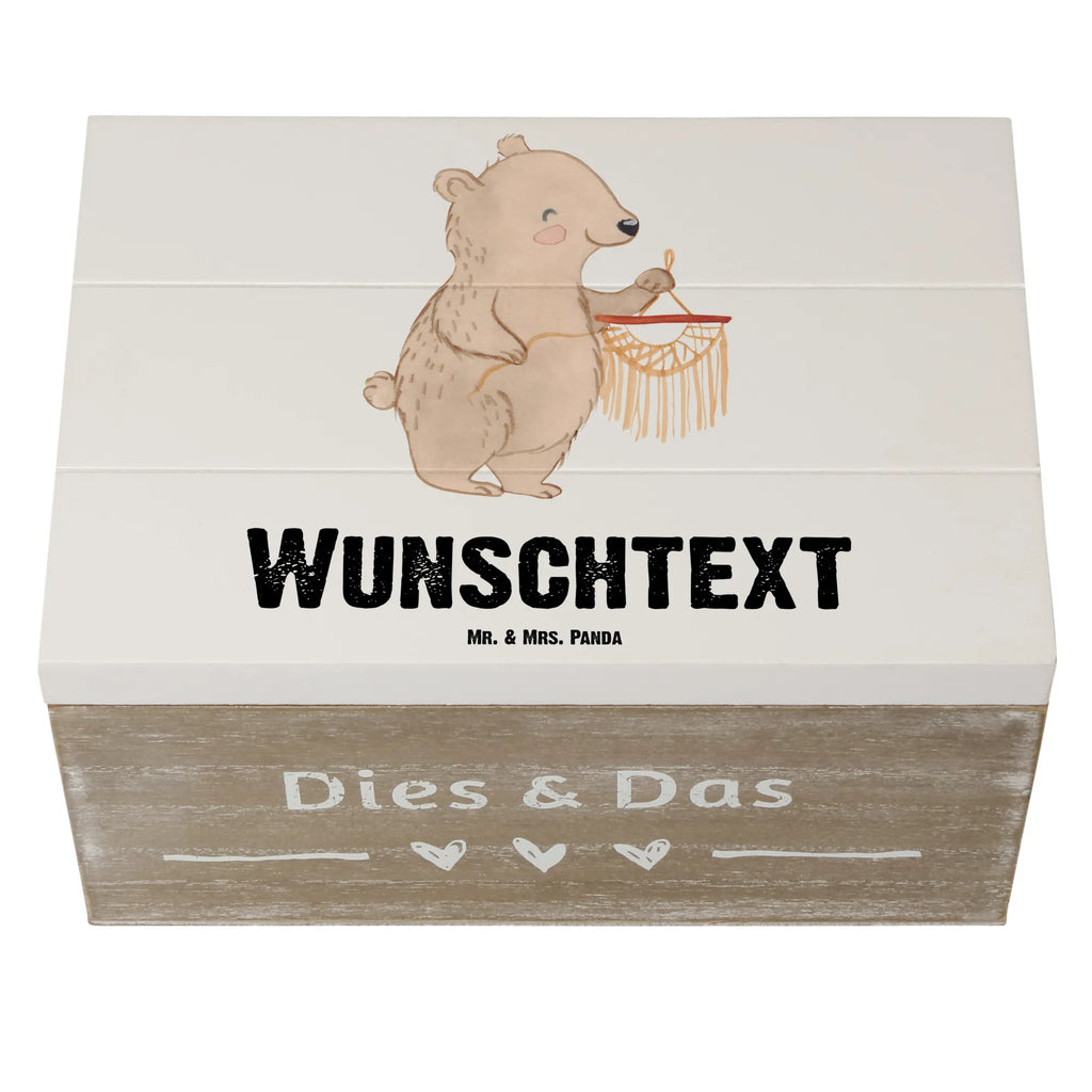 Personalisierte Holzkiste Bär Makramee Schatulle mit Namen, Dekokiste mit Namen, Holzkiste mit Namen, Aufbewahrungsbox Personalisiert, GEschenkdose personalisiert, Holzkiste Personalisiert, Aufbewahrungsbox mit Namen, Truhe Personalisiert, Schatulle Personalisiert, Erinnerungsbox Personalisiert, Erinnerungskiste, Dekokiste Personalisiert, Schatzkiste mit Namen, Geschenkbox personalisiert, Truhe mit Namen, Kiste mit Namen, Erinnerungsbox mit Namen, Schatzkiste Personalisiert, Erinnerungskiste Personalisiert, Kiste Personalisiert, mit Namen, Geschenk, Sport, Sportart, Hobby, Schenken, Danke, Dankeschön, Auszeichnung, Gewinn, Sportler, Makramee, Basteln mit Makramee, Basteln