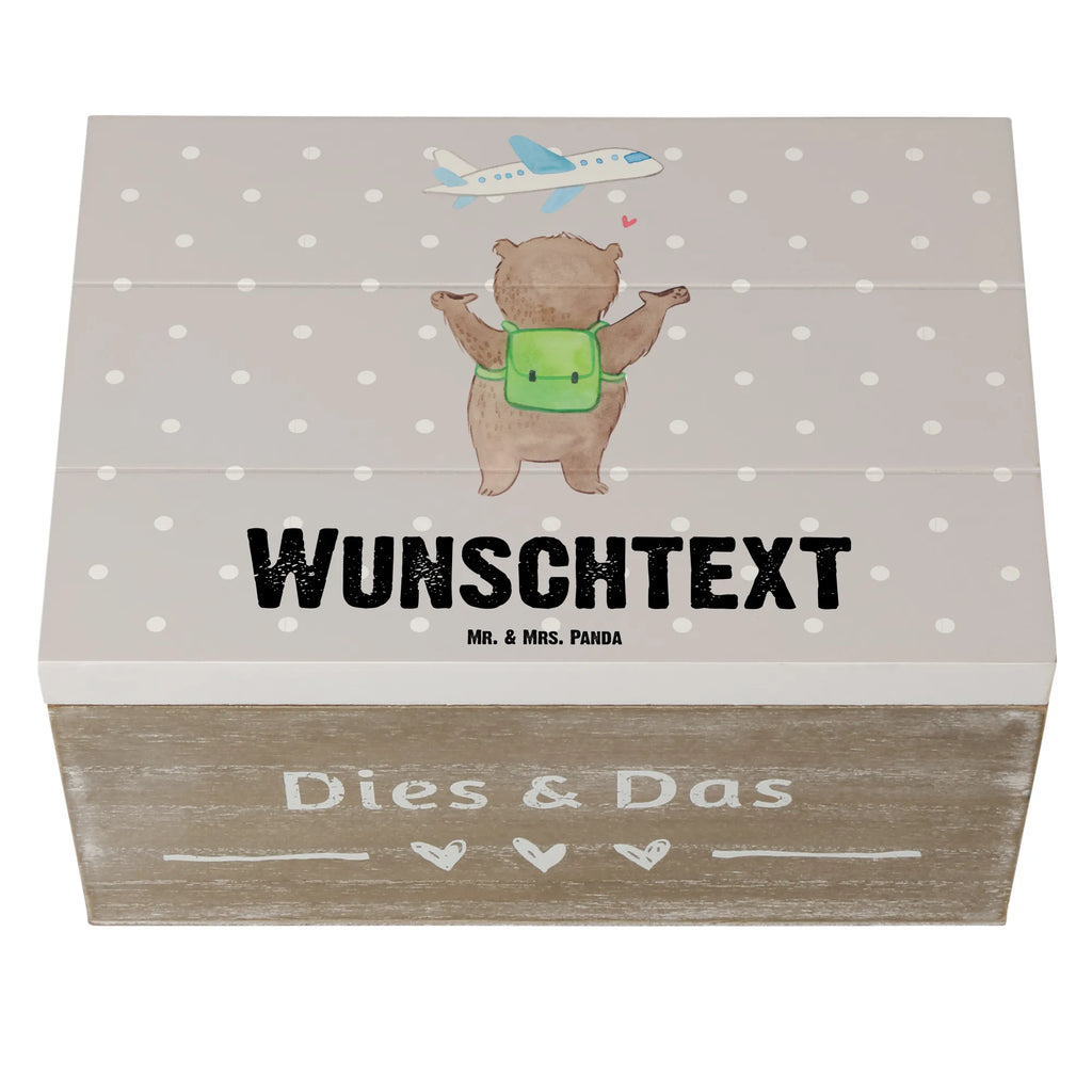Personalisierte Holzkiste Bär Reisen mit Namen, Truhe Personalisiert, Schatzkiste mit Namen, Erinnerungsbox mit Namen, Erinnerungskiste Personalisiert, Geschenkbox Personalisiert, Dekokiste Personalisiert, Aufbewahrungsbox mit Namen, Kiste Personalisiert, Holzkiste mit Namen, Schatulle mit Namen, Erinnerungsbox Personalisiert, Aufbewahrungsbox Personalisiert, Schatulle Personalisiert, GEschenkdose Personalisiert, Truhe mit Namen, Kiste mit Namen, Schatzkiste Personalisiert, Holzkiste Personalisiert, Dekokiste mit Namen, Geschenk, Schenken, Sport, Sportart, Hobby, Danke, Dankeschön, Auszeichnung, Gewinn, Sportler, Auslandsjahr, Schüleraustausch, Reisebüro, Urlaube, Reisen, Reisegruppe, Weltreise, Urlaub, Reiseveranstalter, Austauschjahr