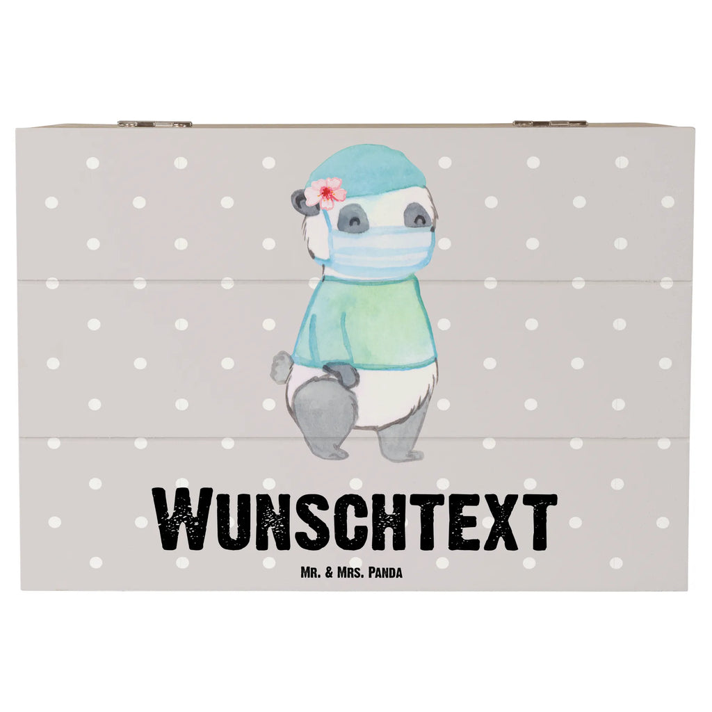 Personalised wooden chest Female Surgeon heart Schatulle mit Namen, mit Namen, GEschenkdose Personalisiert, Schatulle Personalisiert, Schatzkiste Personalisiert, Holzkiste Personalisiert, Erinnerungsbox mit Namen, Aufbewahrungsbox Personalisiert, Dekokiste mit Namen, Kiste mit Namen, Holzkiste mit Namen, Dekokiste Personalisiert, Truhe Personalisiert, Aufbewahrungsbox mit Namen, Truhe mit Namen, Erinnerungskiste Personalisiert, Kiste Personalisiert, Erinnerungsbox Personalisiert, Schatzkiste mit Namen, Geschenkbox Personalisiert, Beruf, Firma, Schenken, Mitarbeiter, Arbeitskollege, Danke, Kollegin, Geschenk, Kollege, Rente, Jubiläum, Abschied, Dankeschön, Ausbildung, Unfallchirurgini, Krankenhaus, Medizinerin, Chirurgin, Ärztin, Notfallchirurgin