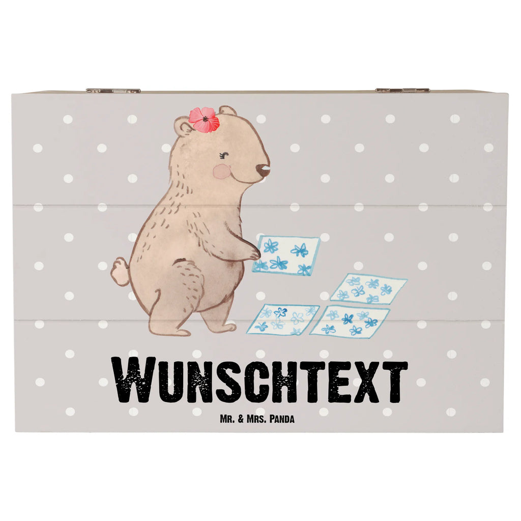 Personalizowane drewniane pudełko Płytkarka serce Dekokiste Personalisiert, GEschenkdose Personalisiert, Kiste mit Namen, Holzkiste Personalisiert, Truhe mit Namen, Aufbewahrungsbox mit Namen, Erinnerungsbox Personalisiert, Holzkiste mit Namen, Schatulle Personalisiert, Erinnerungskiste Personalisiert, Schatzkiste mit Namen, mit Namen, Truhe Personalisiert, Schatzkiste Personalisiert, Dekokiste mit Namen, Geschenkbox Personalisiert, Aufbewahrungsbox Personalisiert, Kiste Personalisiert, Schatulle mit Namen, Erinnerungsbox mit Namen, Beruf, Firma, Schenken, Mitarbeiter, Arbeitskollege, Danke, Kollegin, Geschenk, Kollege, Rente, Jubiläum, Abschied, Dankeschön, Ausbildung, Fliesenfachhandel, Gesellenprüfung, Fliesenlegerin, Fliesenlegerbetrieb, Fliesenlegermeisterin, Handwerk