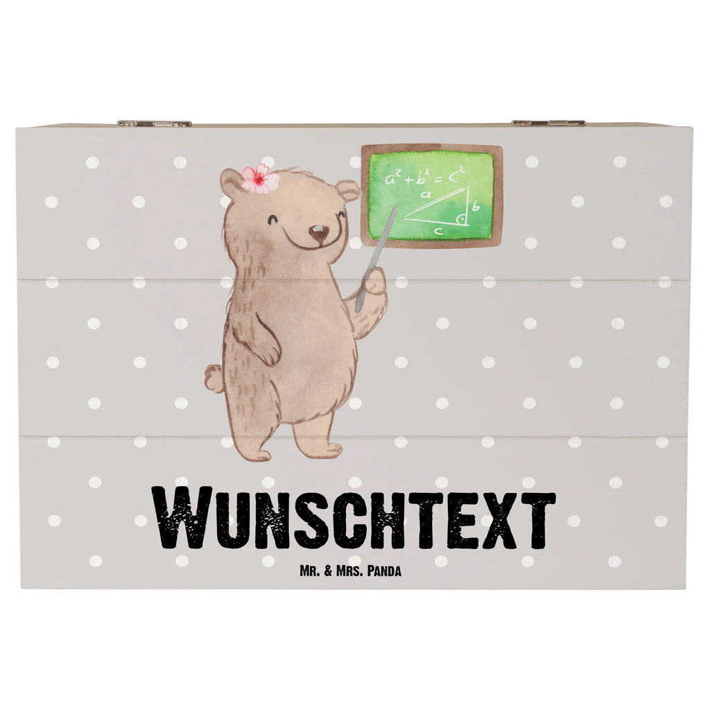 Personalisierte Holzkiste Nachhilfelehrerin Mathe Herz Holzkiste Personalisiert, Geschenkbox personalisiert, Aufbewahrungsbox Personalisiert, Kiste Personalisiert, Holzkiste mit Namen, Truhe Personalisiert, Dekokiste mit Namen, Erinnerungsbox mit Namen, Erinnerungsbox Personalisiert, Erinnerungskiste Personalisiert, Schatulle mit Namen, GEschenkdose personalisiert, Schatzkiste Personalisiert, Kiste mit Namen, mit Namen, Schatulle Personalisiert, Truhe mit Namen, Aufbewahrungsbox mit Namen, Erinnerungskiste, Dekokiste Personalisiert, Schatzkiste mit Namen, Beruf, Ausbildung, Jubiläum, Abschied, Rente, Kollege, Kollegin, Geschenk, Schenken, Arbeitskollege, Mitarbeiter, Firma, Danke, Dankeschön, Mathe Nachhilfe, Nachhilfeunterrricht, Mathematik Nachhilfelehrerin