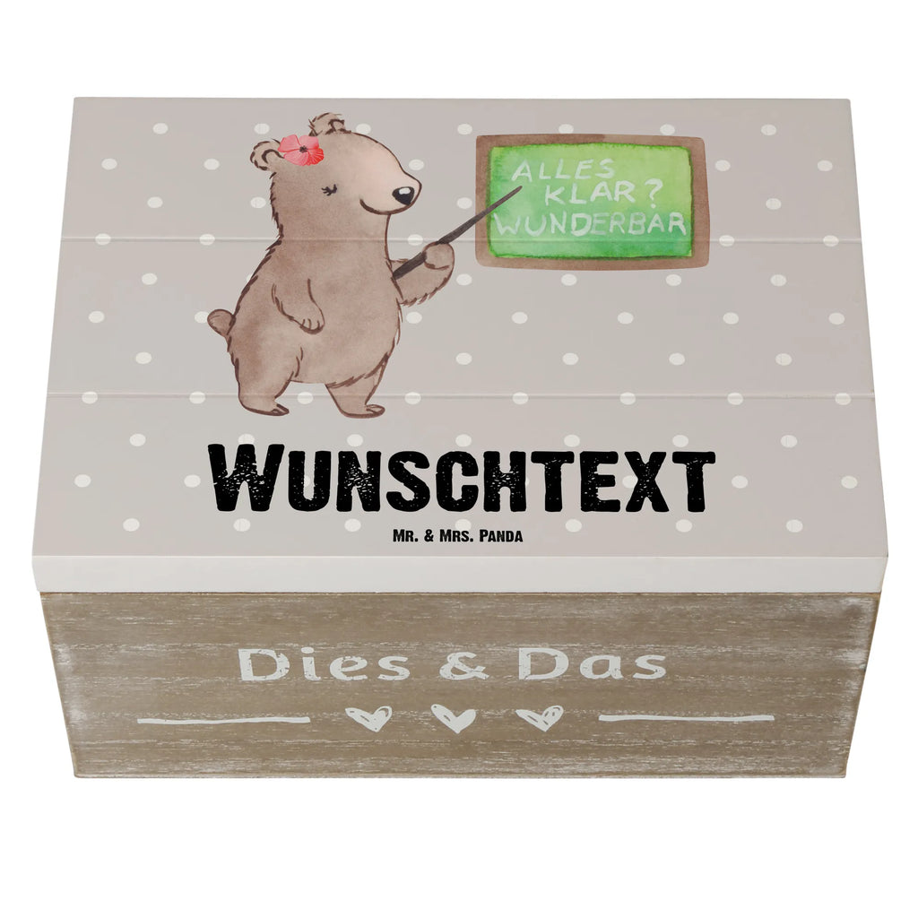 Personalisierte Holzkiste Nachhilfelehrerin Herz Kiste mit Namen, GEschenkdose Personalisiert, Kiste Personalisiert, mit Namen, Erinnerungsbox mit Namen, Aufbewahrungsbox mit Namen, Holzkiste mit Namen, Truhe Personalisiert, Schatzkiste Personalisiert, Schatzkiste mit Namen, Dekokiste mit Namen, Erinnerungsbox Personalisiert, Schatulle mit Namen, Schatulle Personalisiert, Erinnerungskiste Personalisiert, Truhe mit Namen, Holzkiste Personalisiert, Aufbewahrungsbox Personalisiert, Geschenkbox Personalisiert, Dekokiste Personalisiert, Beruf, Firma, Schenken, Mitarbeiter, Arbeitskollege, Danke, Kollegin, Geschenk, Kollege, Rente, Jubiläum, Abschied, Dankeschön, Ausbildung, Nachhilfelehrerin, Nachhilfeschule, Nachhilfeunterricht
