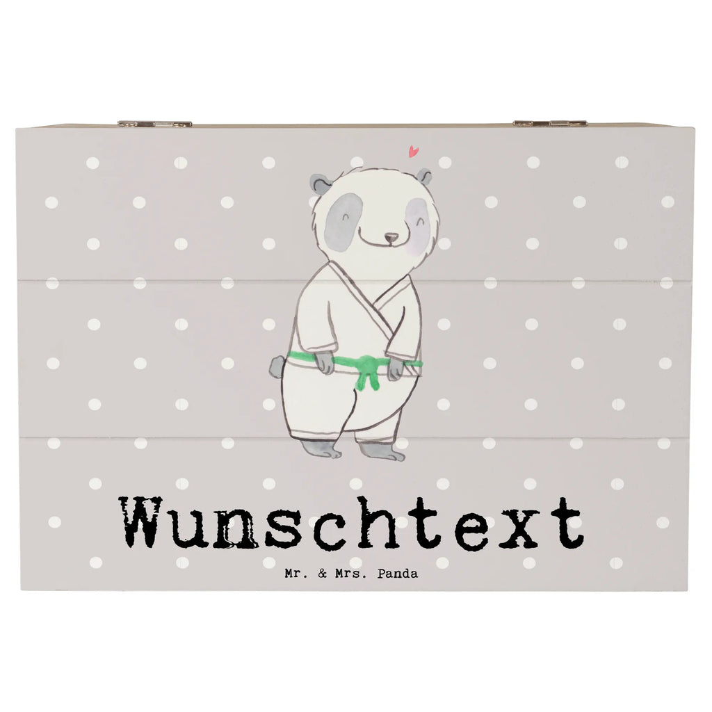 Personalisierte Holzkiste Panda Jiu Jitsu Holzkiste mit Namen, Schatzkiste mit Namen, Holzkiste Personalisiert, Aufbewahrungsbox Personalisiert, Kiste mit Namen, Truhe Personalisiert, Truhe mit Namen, Geschenkbox Personalisiert, Dekokiste Personalisiert, GEschenkdose Personalisiert, Erinnerungsbox Personalisiert, Schatzkiste Personalisiert, mit Namen, Schatulle mit Namen, Erinnerungsbox mit Namen, Schatulle Personalisiert, Aufbewahrungsbox mit Namen, Erinnerungskiste Personalisiert, Kiste Personalisiert, Dekokiste mit Namen, Geschenk, Schenken, Sport, Sportart, Hobby, Danke, Dankeschön, Auszeichnung, Gewinn, Sportler, Selbstverteidigung, Japanische Kampfkunst, Jiu Jitsu