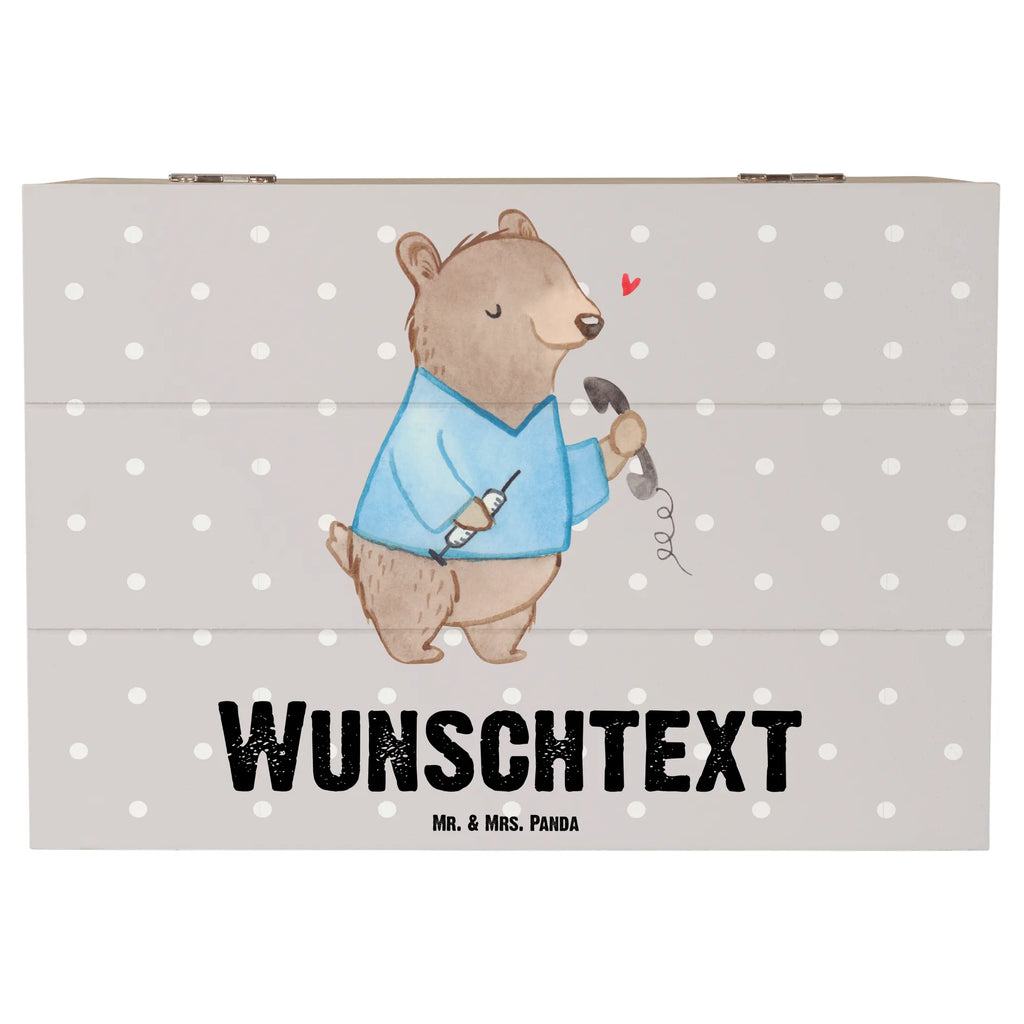 Personalised wooden chest Medical Assistant heart mit Namen, Truhe Personalisiert, Dekokiste Personalisiert, Aufbewahrungsbox Personalisiert, Geschenkbox Personalisiert, Schatulle Personalisiert, Dekokiste mit Namen, Erinnerungskiste Personalisiert, Holzkiste Personalisiert, Truhe mit Namen, Kiste mit Namen, Holzkiste mit Namen, GEschenkdose Personalisiert, Erinnerungsbox mit Namen, Schatzkiste Personalisiert, Schatulle mit Namen, Schatzkiste mit Namen, Kiste Personalisiert, Erinnerungsbox Personalisiert, Aufbewahrungsbox mit Namen, Kollege, Beruf, Jubiläum, Kollegin, Schenken, Abschied, Arbeitskollege, Danke, Mitarbeiter, Dankeschön, Geschenk, Ausbildung, Firma, Rente, Sprechstundenhilfe, Medizinischer Fachangestellter, Arzthelfer