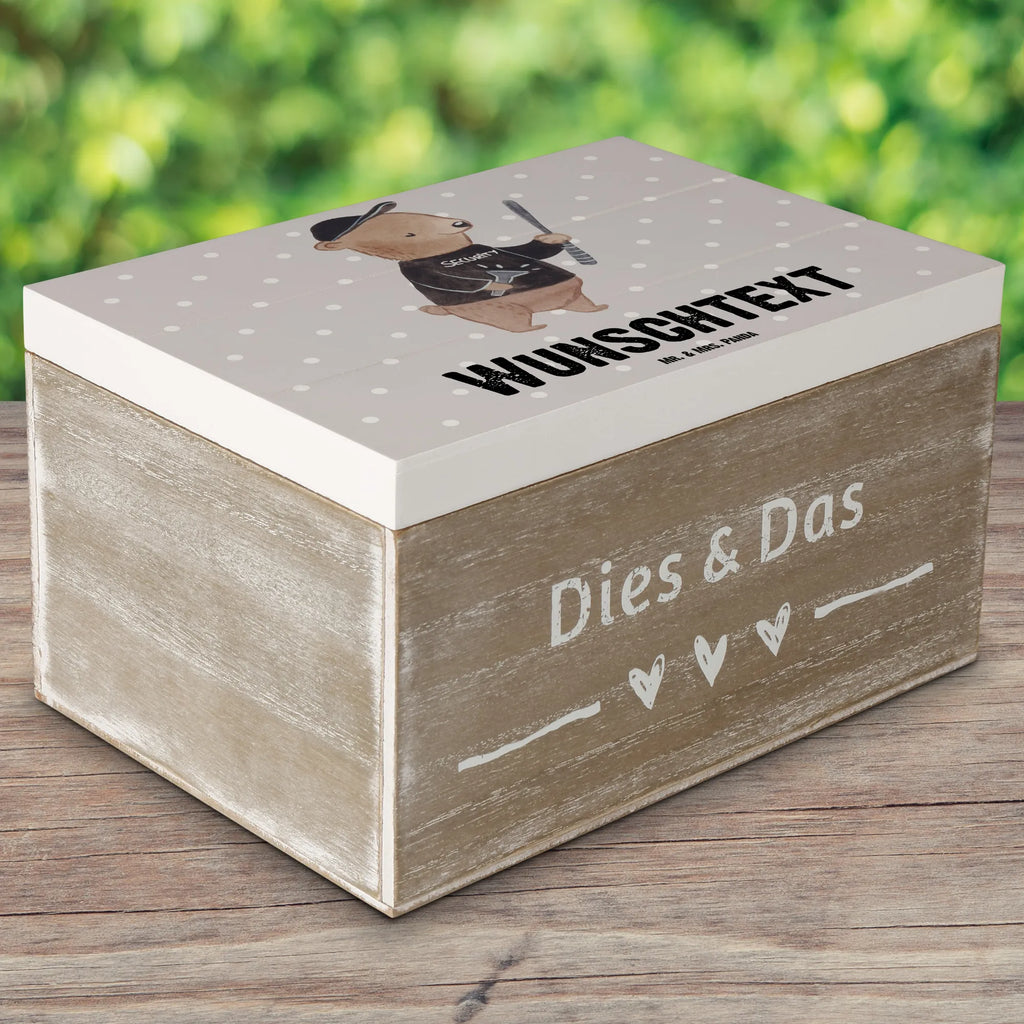 Personalizowane drewniane pudełko Pracownik Ochrony serce Kiste mit Namen, Schatzkiste Personalisiert, Holzkiste Personalisiert, Erinnerungskiste Personalisiert, Aufbewahrungsbox mit Namen, Schatulle Personalisiert, Erinnerungsbox Personalisiert, Dekokiste Personalisiert, Schatulle mit Namen, Geschenkbox Personalisiert, Aufbewahrungsbox Personalisiert, Truhe mit Namen, Truhe Personalisiert, Kiste Personalisiert, GEschenkdose Personalisiert, Schatzkiste mit Namen, mit Namen, Holzkiste mit Namen, Dekokiste mit Namen, Erinnerungsbox mit Namen, Beruf, Firma, Schenken, Mitarbeiter, Arbeitskollege, Danke, Kollegin, Geschenk, Kollege, Rente, Jubiläum, Abschied, Dankeschön, Ausbildung