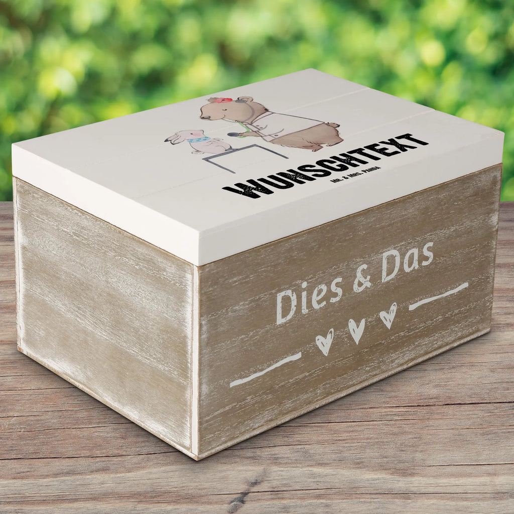 Personalisierte Holzkiste Tierheilpraktikerin Herz Aufbewahrungsbox mit Namen, Holzkiste mit Namen, Geschenkbox Personalisiert, Schatzkiste Personalisiert, Kiste Personalisiert, Holzkiste Personalisiert, Truhe mit Namen, mit Namen, Schatulle mit Namen, Erinnerungskiste Personalisiert, Dekokiste mit Namen, Erinnerungsbox mit Namen, Erinnerungsbox Personalisiert, GEschenkdose Personalisiert, Dekokiste Personalisiert, Schatulle Personalisiert, Truhe Personalisiert, Schatzkiste mit Namen, Kiste mit Namen, Aufbewahrungsbox Personalisiert, Kollege, Beruf, Jubiläum, Kollegin, Schenken, Abschied, Arbeitskollege, Danke, Mitarbeiter, Dankeschön, Geschenk, Ausbildung, Firma, Rente