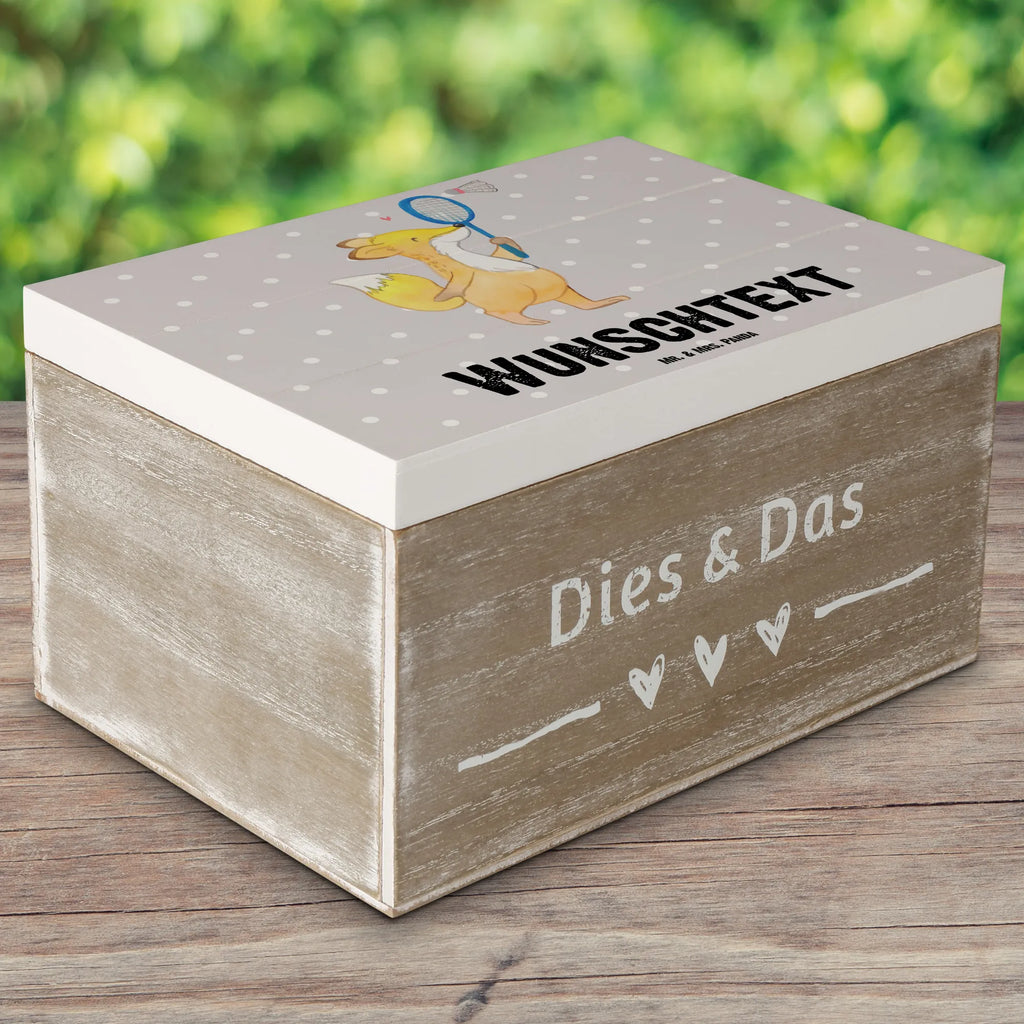 Personalizowane drewniane pudełko lis Gra w badmintona Schatulle mit Namen, Kiste Personalisiert, Erinnerungsbox mit Namen, Aufbewahrungsbox mit Namen, Erinnerungskiste Personalisiert, Holzkiste mit Namen, Holzkiste Personalisiert, Erinnerungsbox Personalisiert, Aufbewahrungsbox Personalisiert, Truhe Personalisiert, Dekokiste Personalisiert, Schatulle Personalisiert, mit Namen, Dekokiste mit Namen, Truhe mit Namen, Geschenkbox Personalisiert, Kiste mit Namen, Schatzkiste Personalisiert, GEschenkdose Personalisiert, Schatzkiste mit Namen, Hobby, Sportart, Schenken, Sport, Sportler, Gewinn, Auszeichnung, Dankeschön, Geschenk, Danke, Badminton, Federball spielen