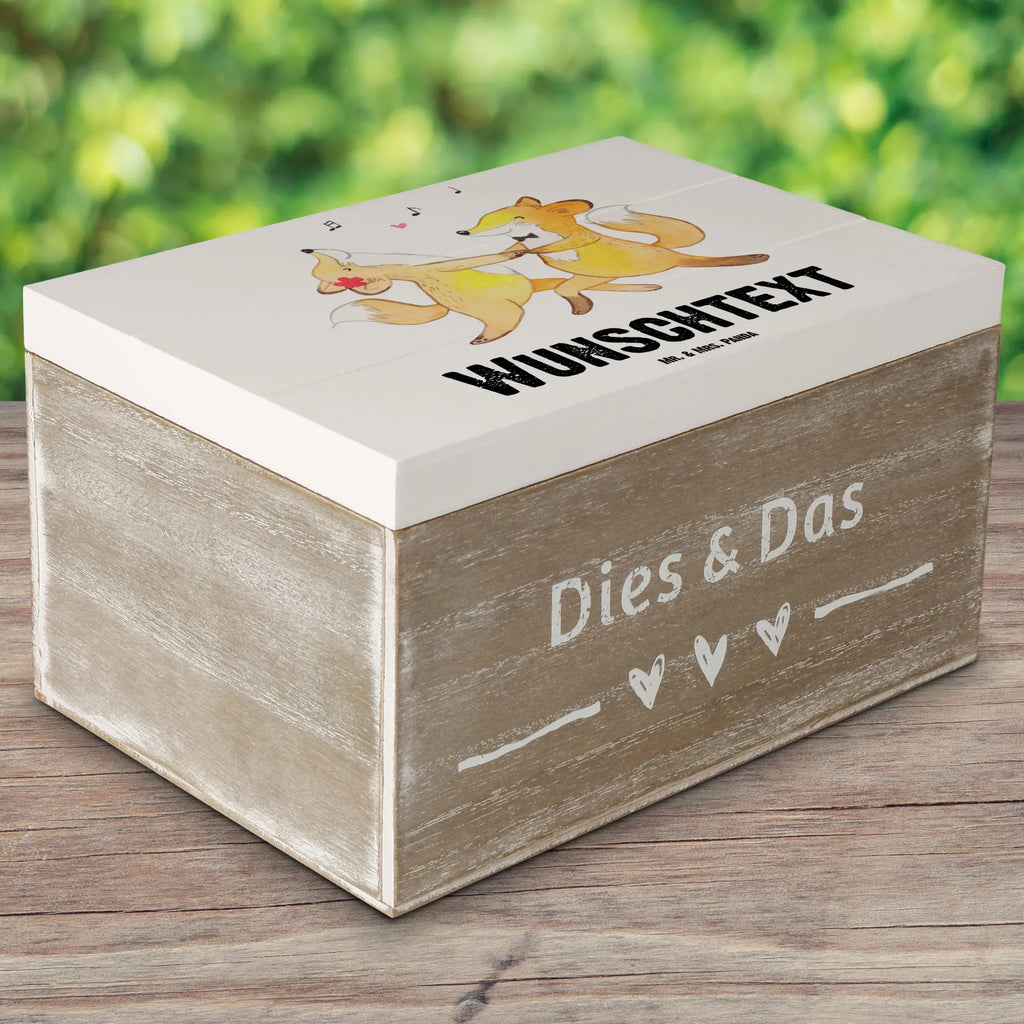 Personalisierte Holzkiste Füchse Salsa tanzen Kiste Personalisiert, Erinnerungskiste, Geschenkbox personalisiert, Holzkiste mit Namen, Schatzkiste mit Namen, Schatulle mit Namen, Truhe Personalisiert, Aufbewahrungsbox Personalisiert, mit Namen, GEschenkdose personalisiert, Dekokiste Personalisiert, Erinnerungsbox mit Namen, Holzkiste Personalisiert, Dekokiste mit Namen, Kiste mit Namen, Schatulle Personalisiert, Erinnerungskiste Personalisiert, Truhe mit Namen, Erinnerungsbox Personalisiert, Aufbewahrungsbox mit Namen, Schatzkiste Personalisiert, Geschenk, Sport, Sportart, Hobby, Schenken, Danke, Dankeschön, Auszeichnung, Gewinn, Sportler, Tanzkurs, Salsa tanzen, Tanzschule, Tanzen