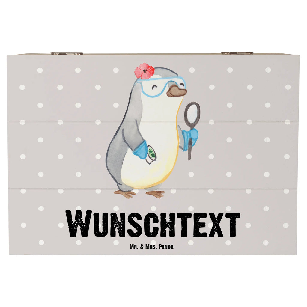 Personalisierte Holzkiste Biologin mit Herz Geschenkbox personalisiert, Truhe mit Namen, Aufbewahrungsbox Personalisiert, Dekokiste mit Namen, Aufbewahrungsbox mit Namen, Kiste mit Namen, Truhe Personalisiert, Kiste Personalisiert, Holzkiste mit Namen, GEschenkdose personalisiert, Schatzkiste Personalisiert, Erinnerungsbox mit Namen, Schatulle Personalisiert, Holzkiste Personalisiert, Schatzkiste mit Namen, Erinnerungskiste Personalisiert, Schatulle mit Namen, mit Namen, Dekokiste Personalisiert, Erinnerungsbox Personalisiert, Erinnerungskiste, Beruf, Ausbildung, Jubiläum, Abschied, Rente, Kollege, Kollegin, Geschenk, Schenken, Arbeitskollege, Mitarbeiter, Firma, Danke, Dankeschön, Labor, Studium, Biologin, Biologie, Master, Bachelor, Naturwissenschaftlerin