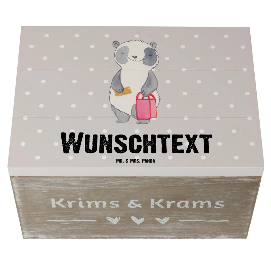 Personalisierte Holzkiste Panda Beste Shoppingbegleitung der Welt Schatulle mit Namen, Erinnerungskiste Personalisiert, Holzkiste mit Namen, Holzkiste Personalisiert, Dekokiste mit Namen, Truhe Personalisiert, Schatzkiste mit Namen, GEschenkdose Personalisiert, Dekokiste Personalisiert, Aufbewahrungsbox Personalisiert, Schatzkiste Personalisiert, mit Namen, Aufbewahrungsbox mit Namen, Kiste mit Namen, Schatulle Personalisiert, Erinnerungsbox Personalisiert, Kiste Personalisiert, Truhe mit Namen, Geschenkbox Personalisiert, Erinnerungsbox mit Namen, Geschenkidee, Geschenk, Schenken, Mitbringsel, Geburtstag, Geburtstagsgeschenk, für, Danke, Dankeschön, Bedanken, Freude machen, Geschenktipp, Freundin, Shopping-Queen, Shoppingpartner, Einkaufen, Freund, Shoppingbegleitung, Begleitung, Bester, Shopping, Shoppen, Bff, Queen, Partner