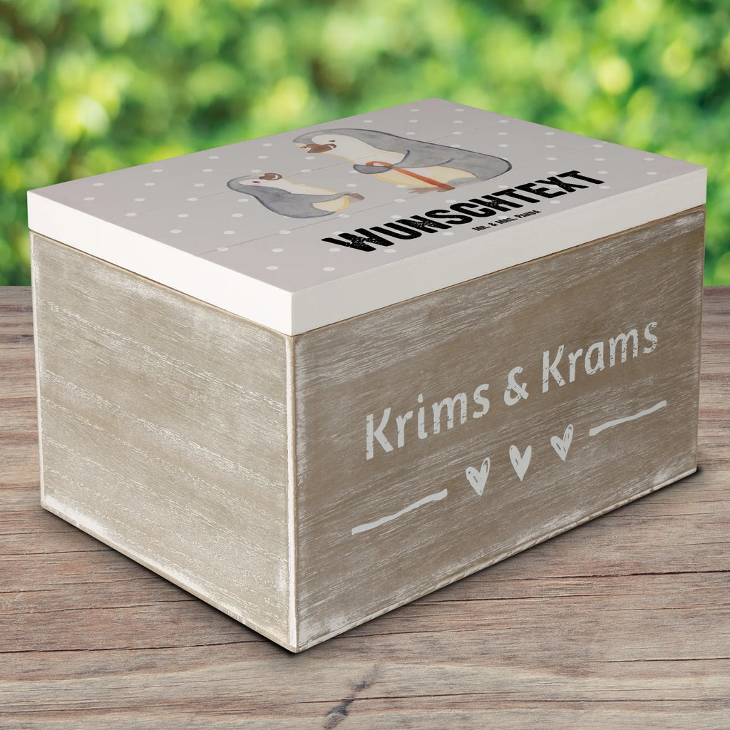 Personalizowane drewniane pudełko Pingwin Najlepszy dziadek na świecie Erinnerungskiste, Schatzkiste Personalisiert, Kiste Personalisiert, Kiste mit Namen, Holzkiste mit Namen, Schatulle mit Namen, Geschenkbox personalisiert, Schatulle Personalisiert, Dekokiste Personalisiert, Erinnerungsbox mit Namen, Erinnerungskiste Personalisiert, Schatzkiste mit Namen, Erinnerungsbox Personalisiert, Aufbewahrungsbox mit Namen, Dekokiste mit Namen, GEschenkdose personalisiert, mit Namen, Truhe Personalisiert, Truhe mit Namen, Aufbewahrungsbox Personalisiert, Holzkiste Personalisiert, für, Dankeschön, Geschenk, Schenken, Geburtstag, Geburtstagsgeschenk, Geschenkidee, Danke, Bedanken, Mitbringsel, Freude machen, Geschenktipp, Großvater, Kleinigkeit, Oppi, Opi. Großpapa, Grossvater, Oppa, Enkel, Enkelin, Großeltern, Opa, Bester, Enkelkind