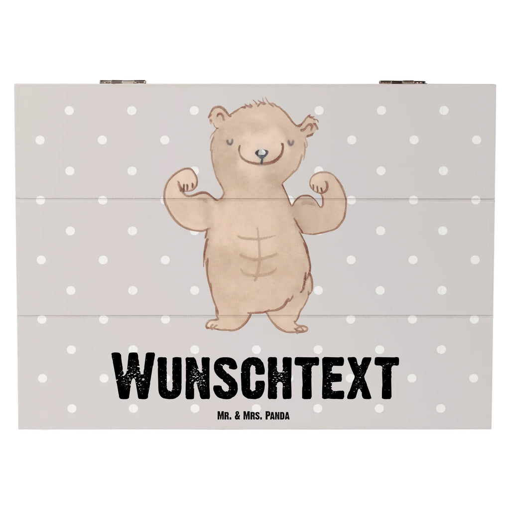 Personalisierte Holzkiste Bär Bodybuilding Dekokiste Personalisiert, Truhe mit Namen, mit Namen, Erinnerungsbox Personalisiert, Schatzkiste mit Namen, GEschenkdose Personalisiert, Kiste Personalisiert, Holzkiste Personalisiert, Aufbewahrungsbox mit Namen, Kiste mit Namen, Schatulle Personalisiert, Schatulle mit Namen, Erinnerungskiste Personalisiert, Geschenkbox Personalisiert, Aufbewahrungsbox Personalisiert, Truhe Personalisiert, Dekokiste mit Namen, Schatzkiste Personalisiert, Erinnerungsbox mit Namen, Holzkiste mit Namen, Geschenk, Schenken, Sport, Sportart, Hobby, Danke, Dankeschön, Auszeichnung, Gewinn, Sportler, Bodybuilding, Leistungssport, Muskelmasse, Körpergestaltung