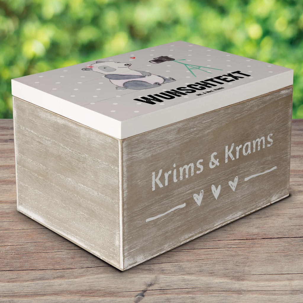 Personalised wooden chest Vlogger Heart Geschenkbox Personalisiert, Dekokiste mit Namen, Truhe Personalisiert, Aufbewahrungsbox mit Namen, Kiste Personalisiert, Schatzkiste Personalisiert, mit Namen, Holzkiste mit Namen, Kiste mit Namen, Schatulle Personalisiert, Truhe mit Namen, Erinnerungsbox Personalisiert, Schatzkiste mit Namen, Dekokiste Personalisiert, Erinnerungskiste Personalisiert, Aufbewahrungsbox Personalisiert, Erinnerungsbox mit Namen, Schatulle mit Namen, GEschenkdose Personalisiert, Holzkiste Personalisiert, Beruf, Firma, Schenken, Mitarbeiter, Arbeitskollege, Danke, Kollegin, Geschenk, Kollege, Rente, Jubiläum, Abschied, Dankeschön, Ausbildung