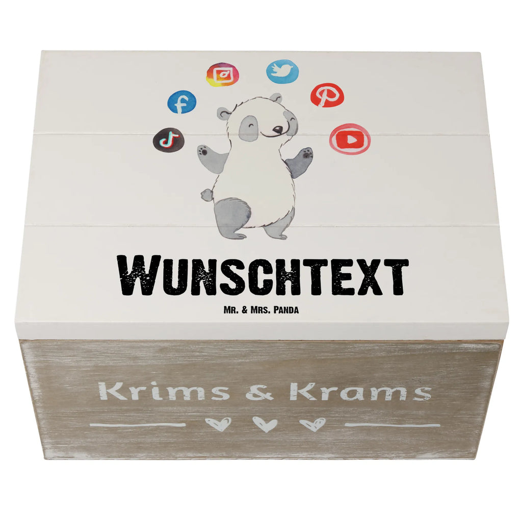 Personalisierte Holzkiste PR Manager mit Herz Holzkiste Personalisiert, Dekokiste Personalisiert, mit Namen, Aufbewahrungsbox mit Namen, Schatzkiste Personalisiert, Erinnerungskiste Personalisiert, Aufbewahrungsbox Personalisiert, Erinnerungsbox mit Namen, Truhe mit Namen, Holzkiste mit Namen, GEschenkdose Personalisiert, Schatulle Personalisiert, Geschenkbox Personalisiert, Dekokiste mit Namen, Schatzkiste mit Namen, Truhe Personalisiert, Erinnerungsbox Personalisiert, Schatulle mit Namen, Kiste Personalisiert, Kiste mit Namen, Beruf, Firma, Schenken, Mitarbeiter, Arbeitskollege, Danke, Kollegin, Geschenk, Kollege, Rente, Jubiläum, Abschied, Dankeschön, Ausbildung
