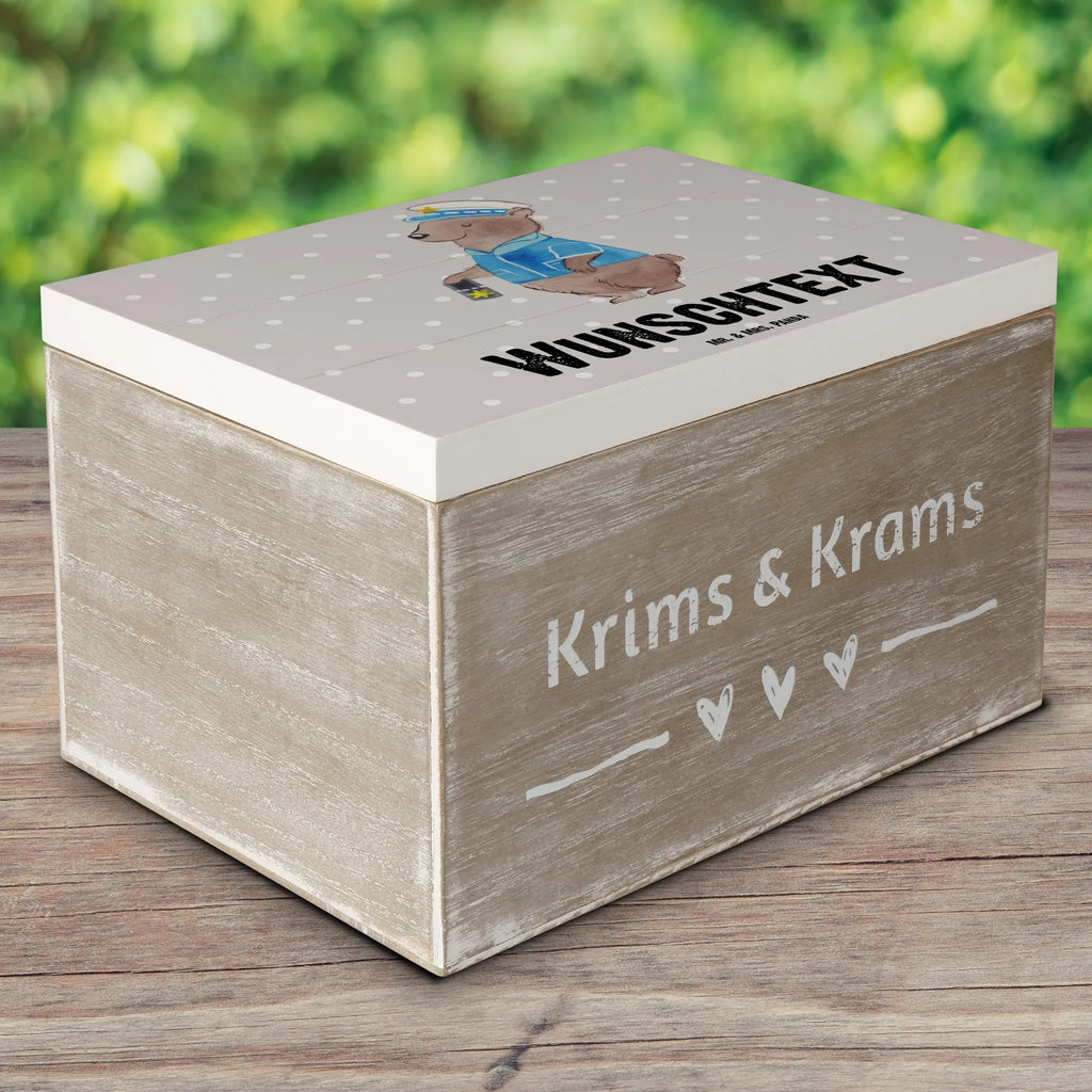 Personalised wooden chest Police officer Heart Aufbewahrungsbox Personalisiert, Dekokiste Personalisiert, Schatulle Personalisiert, GEschenkdose Personalisiert, Erinnerungsbox Personalisiert, Erinnerungskiste Personalisiert, Geschenkbox Personalisiert, Truhe mit Namen, Holzkiste mit Namen, Dekokiste mit Namen, Erinnerungsbox mit Namen, Kiste mit Namen, Schatzkiste Personalisiert, mit Namen, Holzkiste Personalisiert, Truhe Personalisiert, Schatzkiste mit Namen, Schatulle mit Namen, Aufbewahrungsbox mit Namen, Kiste Personalisiert, Beruf, Firma, Schenken, Mitarbeiter, Arbeitskollege, Danke, Kollegin, Geschenk, Kollege, Rente, Jubiläum, Abschied, Dankeschön, Ausbildung, Polizei, Polizeivollzugsbeamter, Polizist