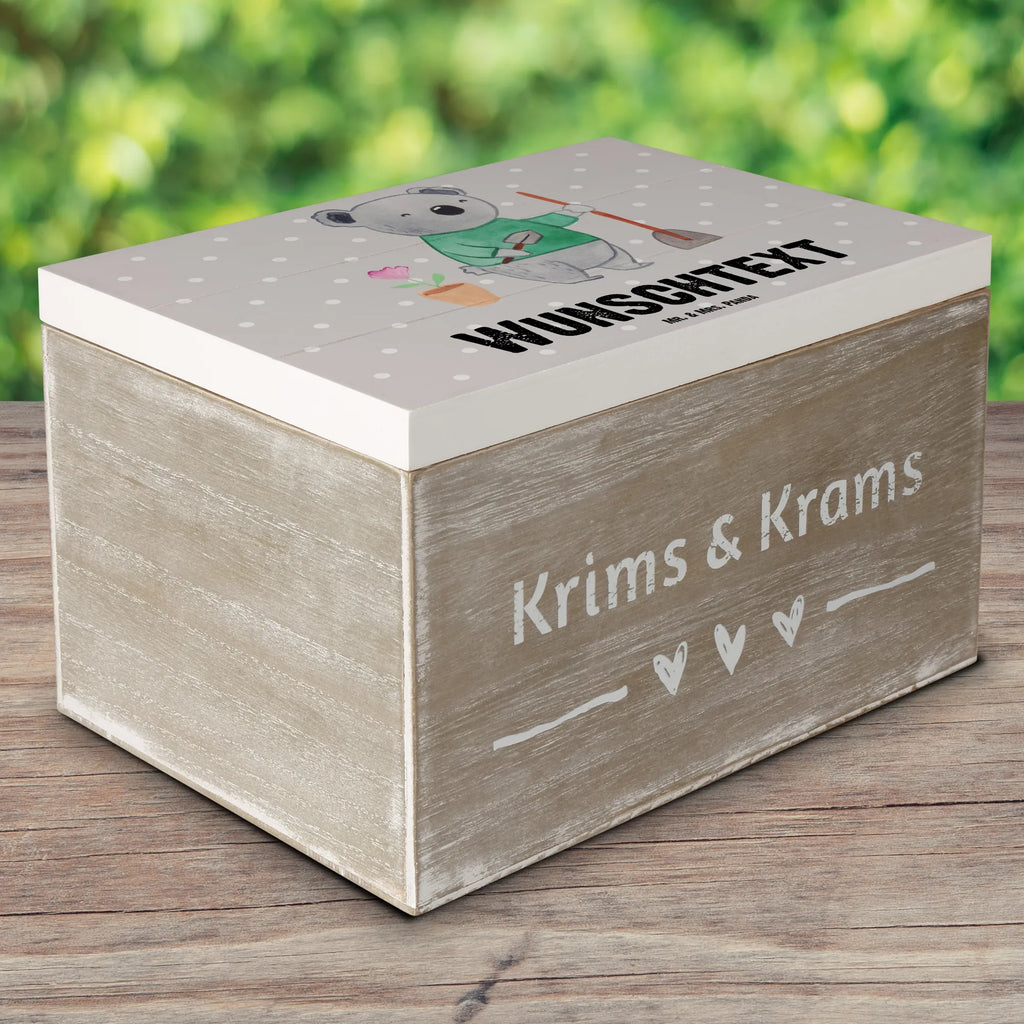 Personalizowane drewniane pudełko ogrodnik serce Schatzkiste mit Namen, Erinnerungskiste Personalisiert, Erinnerungsbox Personalisiert, Erinnerungsbox mit Namen, Aufbewahrungsbox mit Namen, Kiste Personalisiert, Schatulle mit Namen, Kiste mit Namen, Holzkiste mit Namen, Dekokiste mit Namen, Geschenkbox Personalisiert, GEschenkdose Personalisiert, Truhe mit Namen, Holzkiste Personalisiert, Dekokiste Personalisiert, Aufbewahrungsbox Personalisiert, Schatulle Personalisiert, Schatzkiste Personalisiert, mit Namen, Truhe Personalisiert, Beruf, Firma, Schenken, Mitarbeiter, Arbeitskollege, Danke, Kollegin, Geschenk, Kollege, Rente, Jubiläum, Abschied, Dankeschön, Ausbildung, Gartenplaner, Hobbygärtner, Garten- und Landschaftsbauer, Gartenbau, Gärtnerei, Gärtner