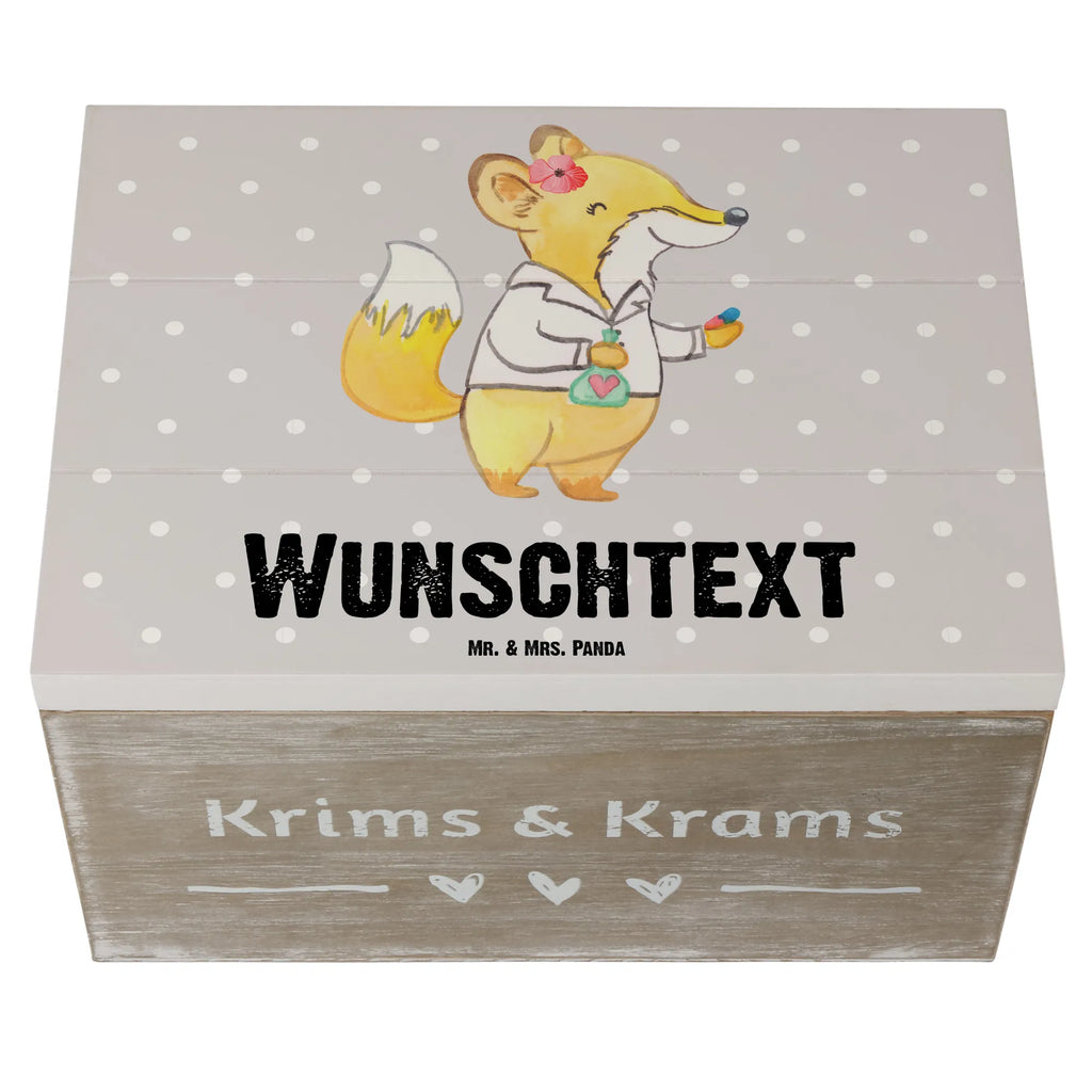 Personalizowane drewniane pudełko farmaceutka Serce Aufbewahrungsbox mit Namen, Kiste Personalisiert, Schatzkiste mit Namen, Erinnerungskiste Personalisiert, Truhe Personalisiert, Kiste mit Namen, Dekokiste mit Namen, mit Namen, Geschenkbox Personalisiert, Truhe mit Namen, Schatulle Personalisiert, Erinnerungsbox Personalisiert, Schatulle mit Namen, Erinnerungsbox mit Namen, Dekokiste Personalisiert, Schatzkiste Personalisiert, GEschenkdose Personalisiert, Aufbewahrungsbox Personalisiert, Holzkiste Personalisiert, Holzkiste mit Namen, Beruf, Firma, Schenken, Mitarbeiter, Arbeitskollege, Danke, Kollegin, Geschenk, Kollege, Rente, Jubiläum, Abschied, Dankeschön, Ausbildung, Apothekerin, Eröffnung Apotheke, Approbation, Pharmazie, Staatsexamen