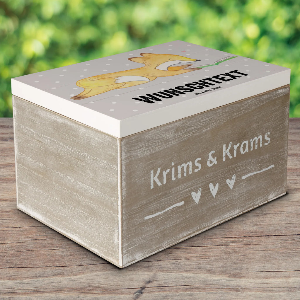 Personalisierte Holzkiste Fuchs Lesen Schatzkiste mit Namen, Erinnerungskiste Personalisiert, Holzkiste mit Namen, Schatzkiste Personalisiert, Erinnerungsbox mit Namen, Truhe mit Namen, Kiste mit Namen, mit Namen, Truhe Personalisiert, Holzkiste Personalisiert, Schatulle Personalisiert, GEschenkdose Personalisiert, Geschenkbox Personalisiert, Aufbewahrungsbox mit Namen, Erinnerungsbox Personalisiert, Aufbewahrungsbox Personalisiert, Dekokiste Personalisiert, Schatulle mit Namen, Dekokiste mit Namen, Kiste Personalisiert, Geschenk, Schenken, Sport, Sportart, Hobby, Danke, Dankeschön, Auszeichnung, Gewinn, Sportler, Bücherwurm, Bücher lesen, lesen